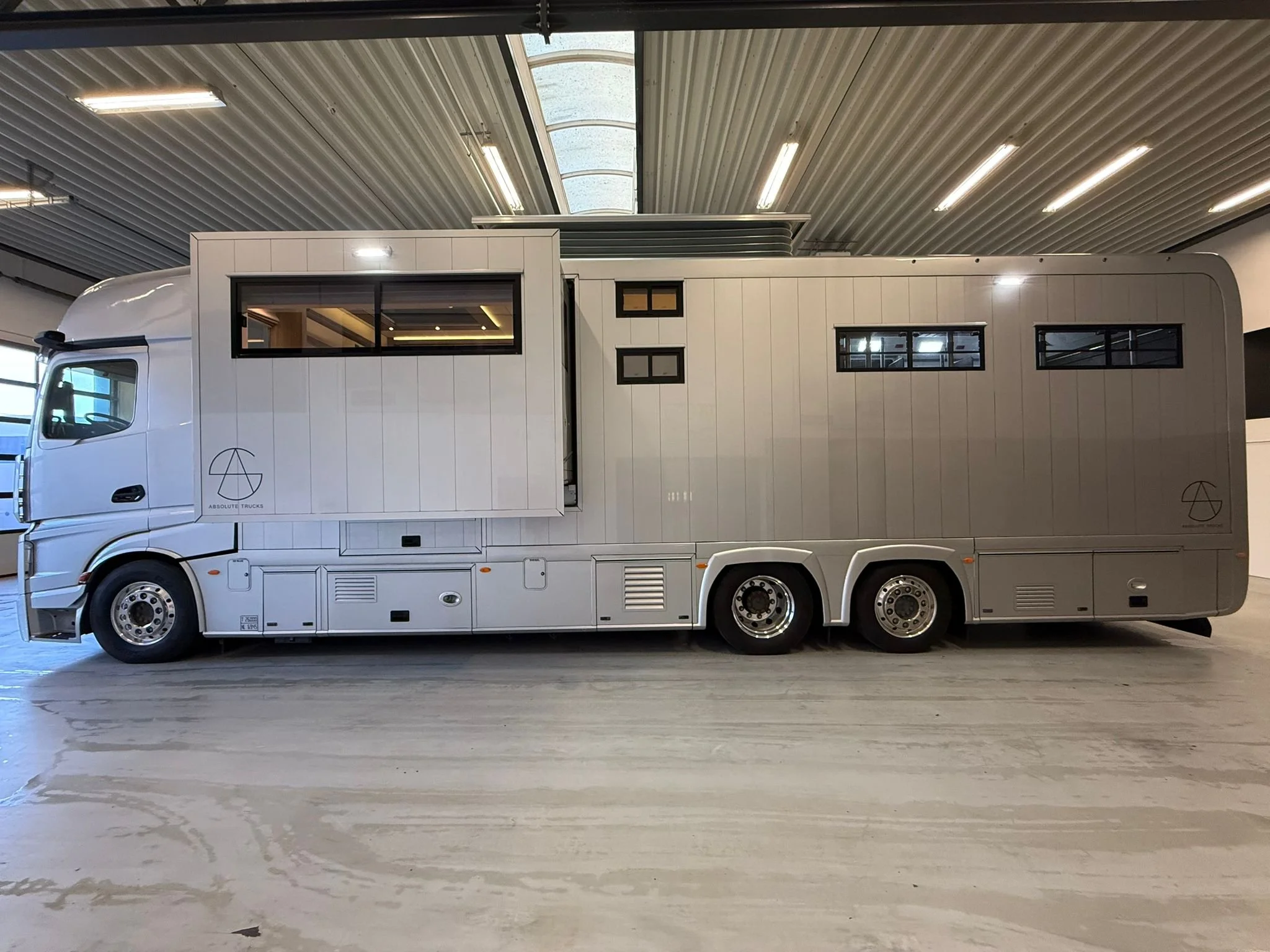 WhatsApp Image 2026-03-26 at 16.20.23 (3).jpeg