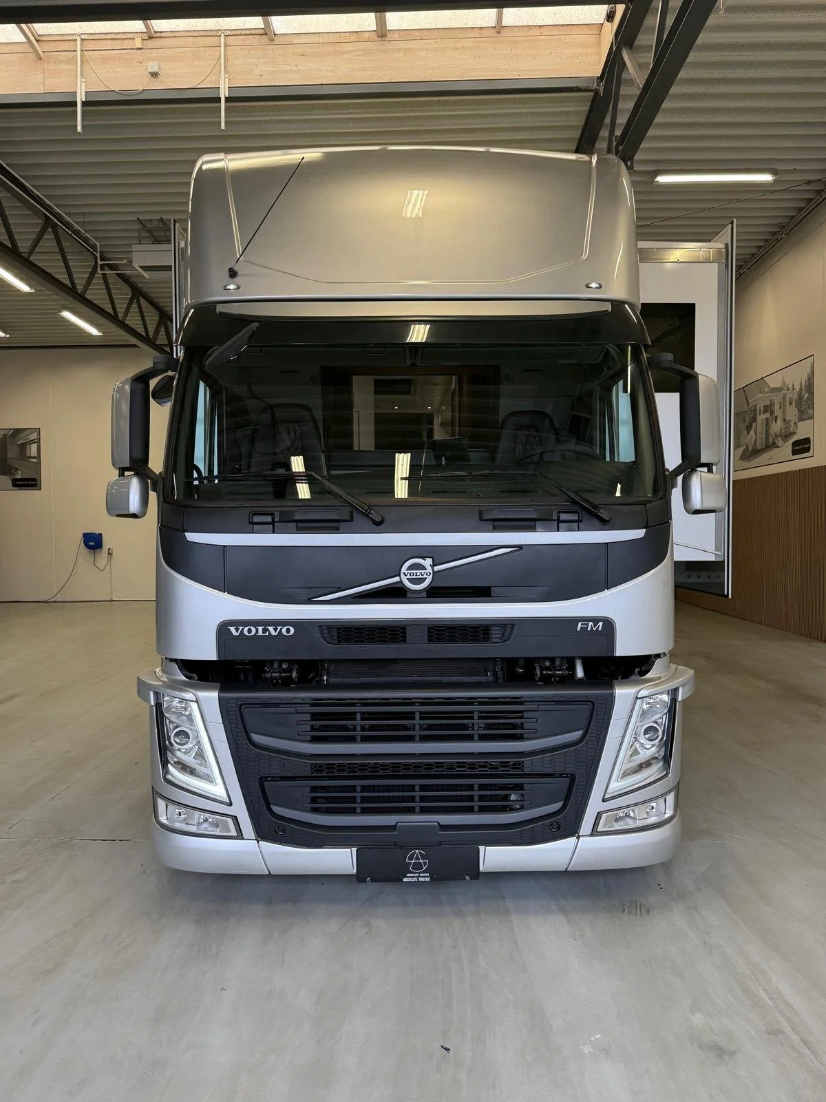 WhatsApp Image 2026-03-19 at 22.26.22 (7).jpeg