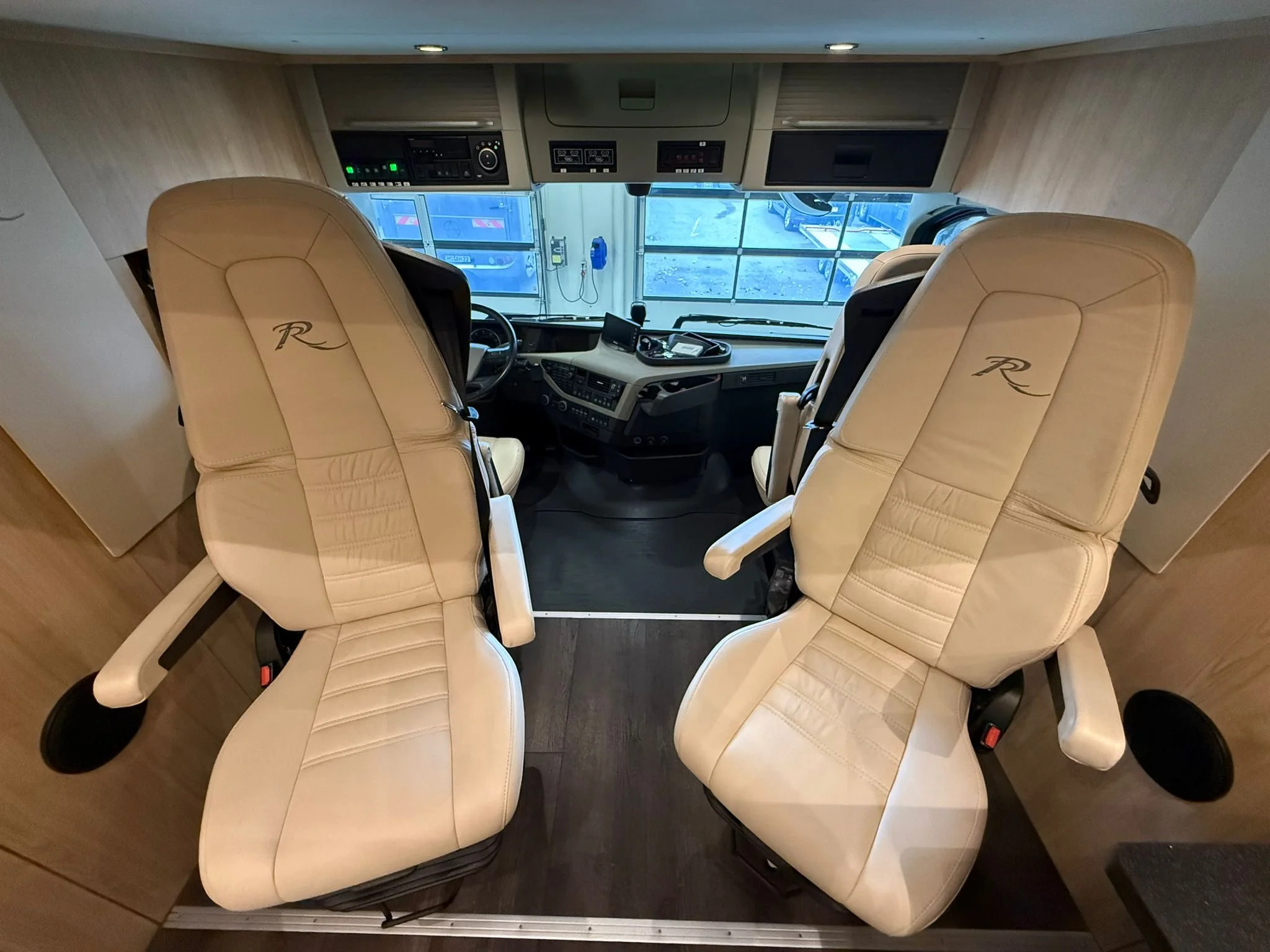 WhatsApp Image 2026-04-05 at 08.19.111.jpeg