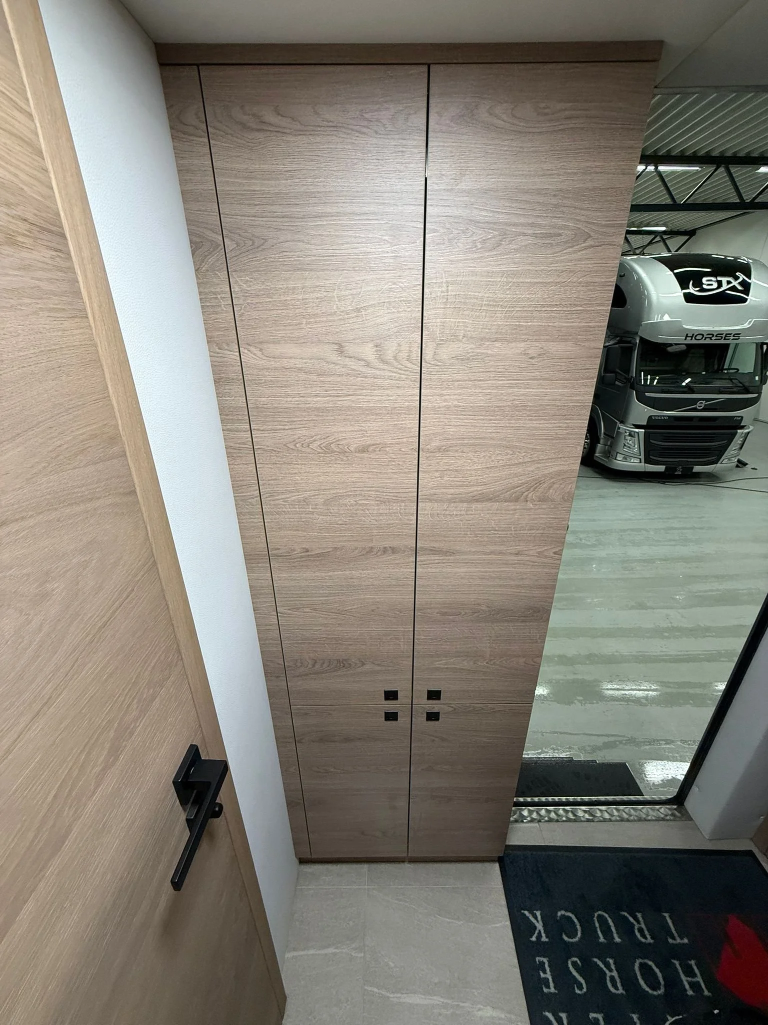 WhatsApp Image 2026-04-13 at 22.12.38 (7).jpeg