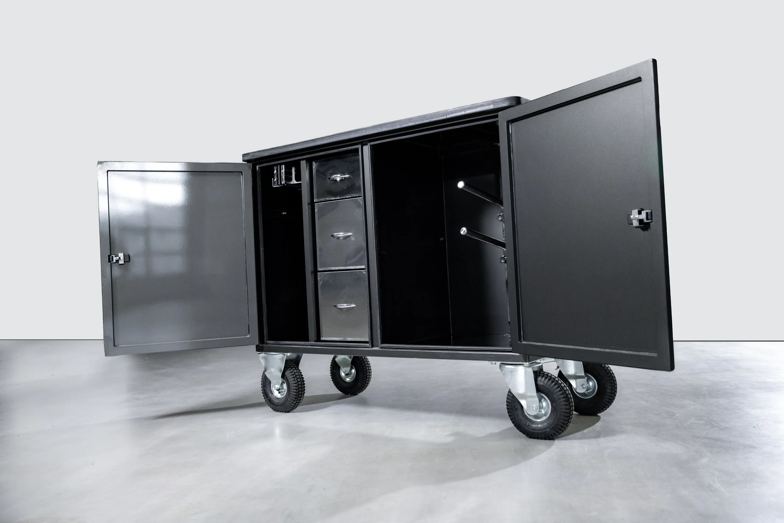 absoluttrucks_040626-839.jpg