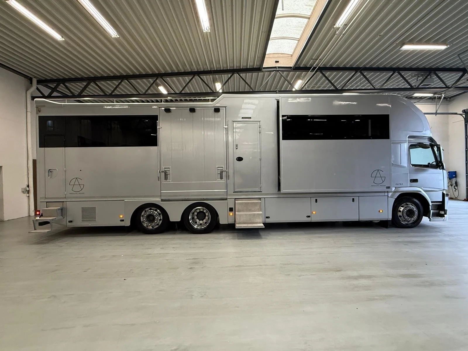 WhatsApp Image 2026-03-19 at 22.26.22 (2).jpeg