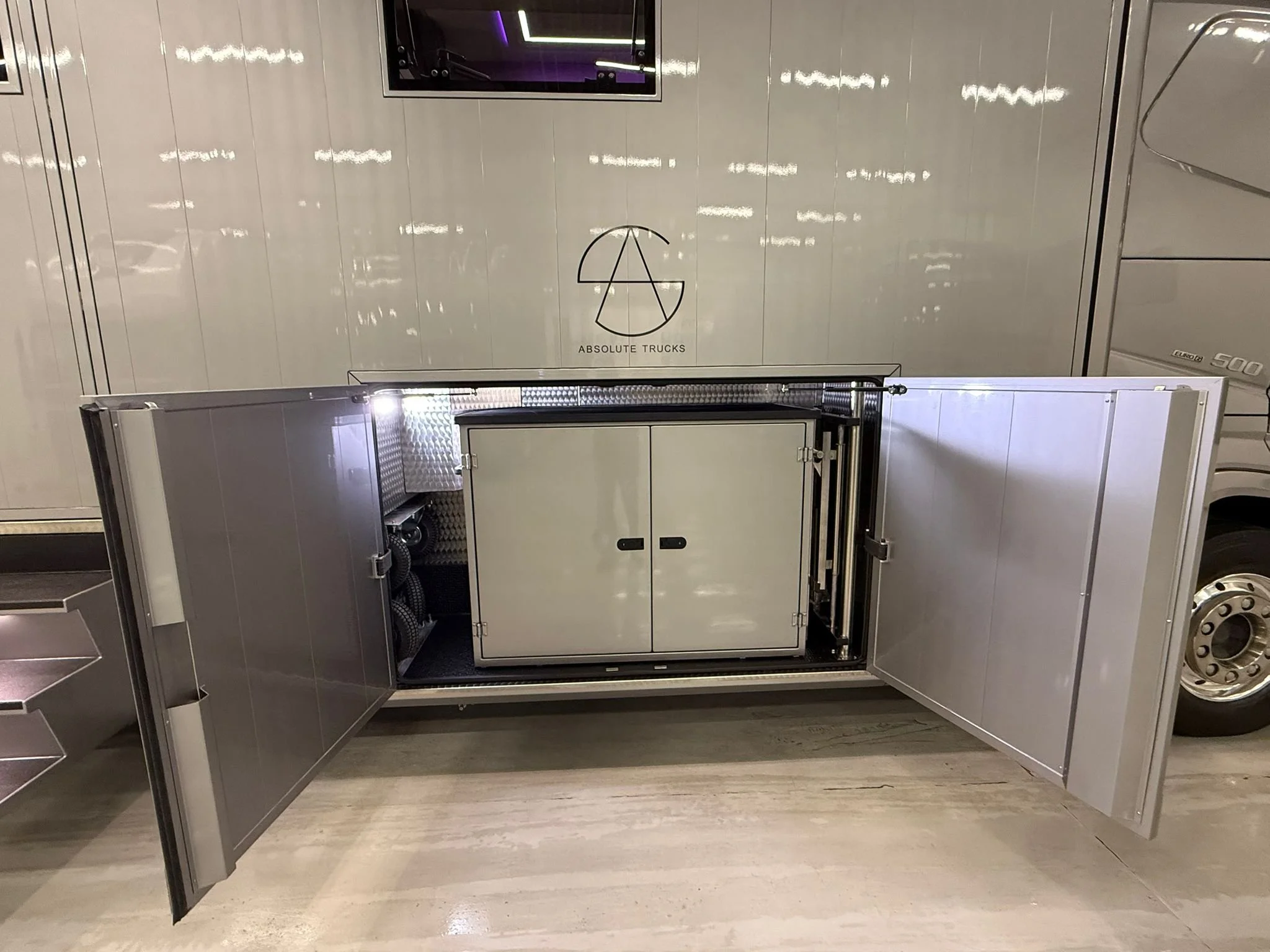 WhatsApp Image 2026-04-13 at 22.12.38 (1).jpeg