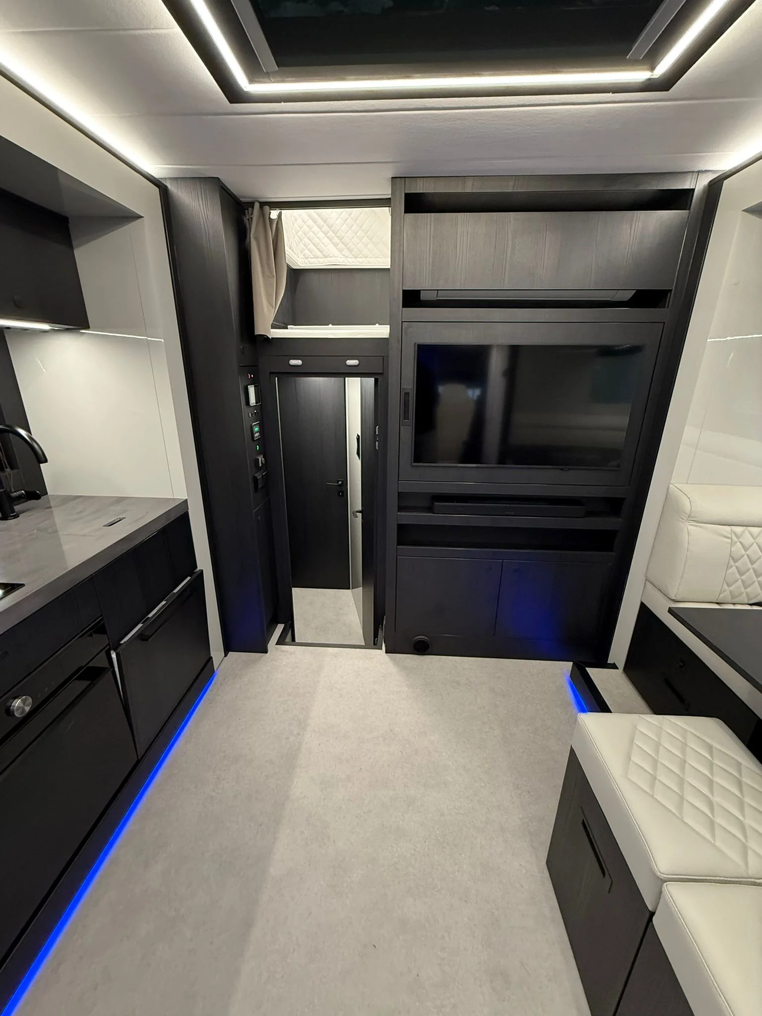 WhatsApp Image 2026-04-07 at 10.27.00 (5).jpeg