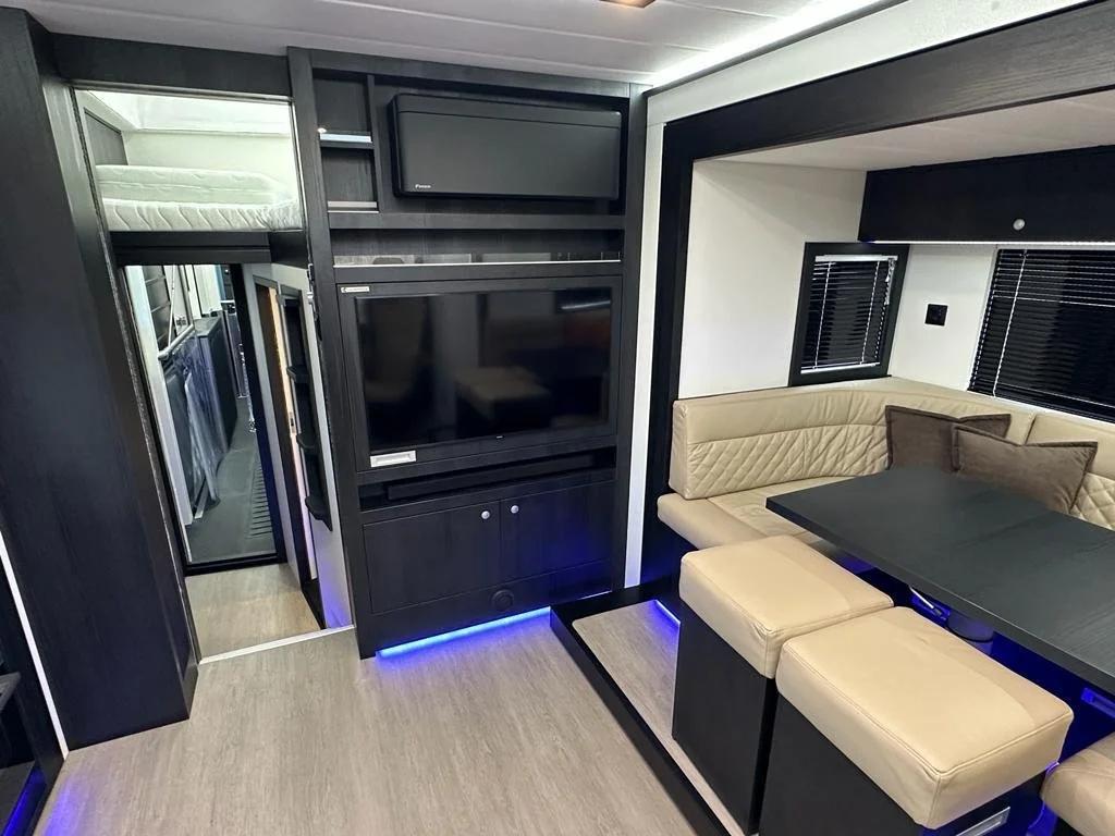 WhatsApp Image 2026-03-12 at 23.01.00 (2).jpeg