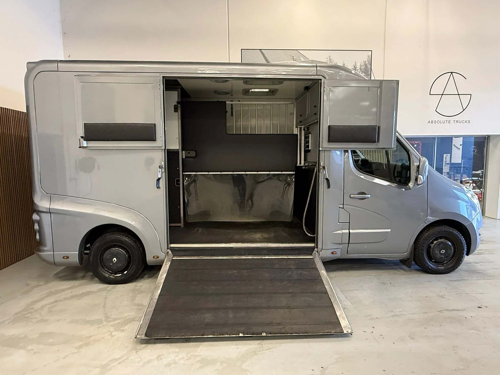 WhatsApp Image 2026-04-20 at 10.01.56 (3).jpeg