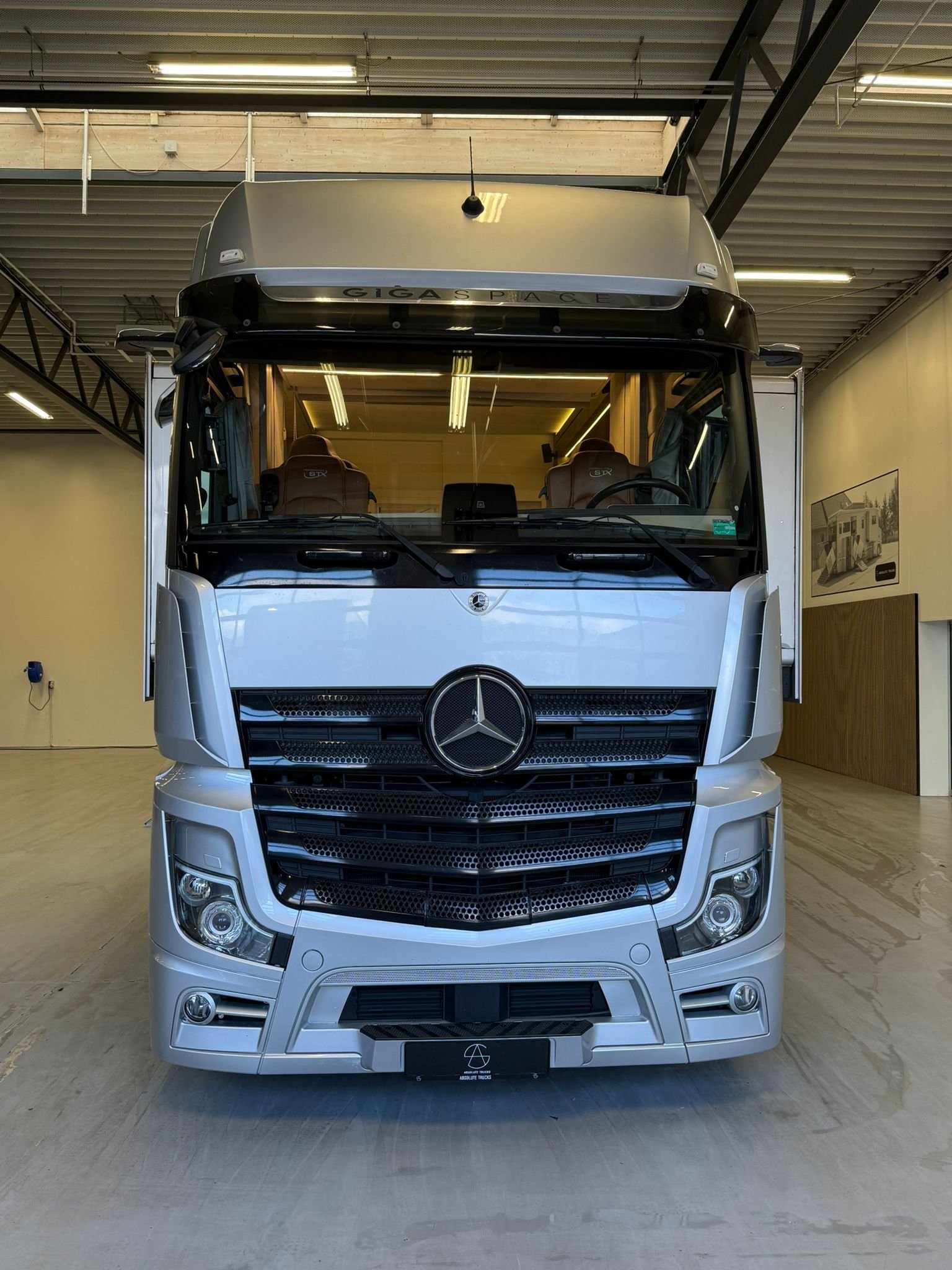 WhatsApp Image 2026-03-26 at 16.20.23 (5).jpeg