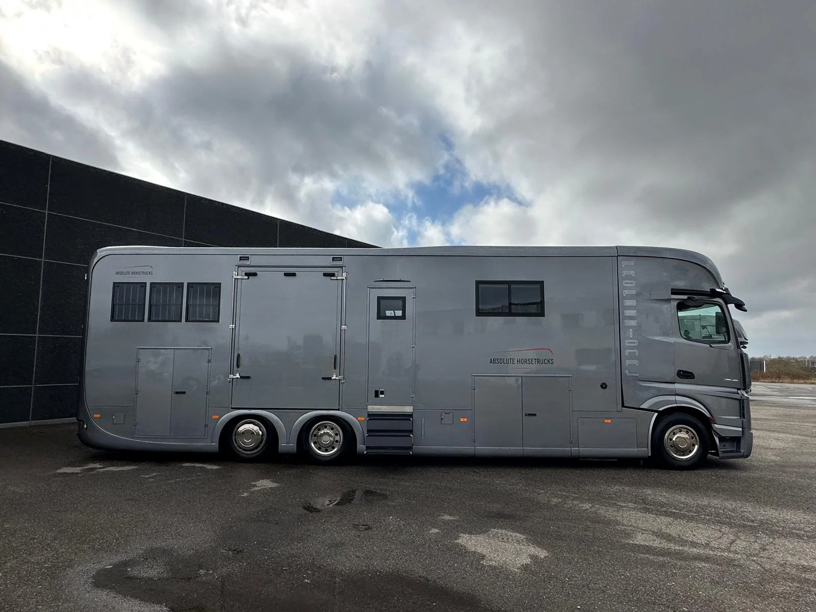 WhatsApp Image 2026-02-22 at 19.57.201.jpeg