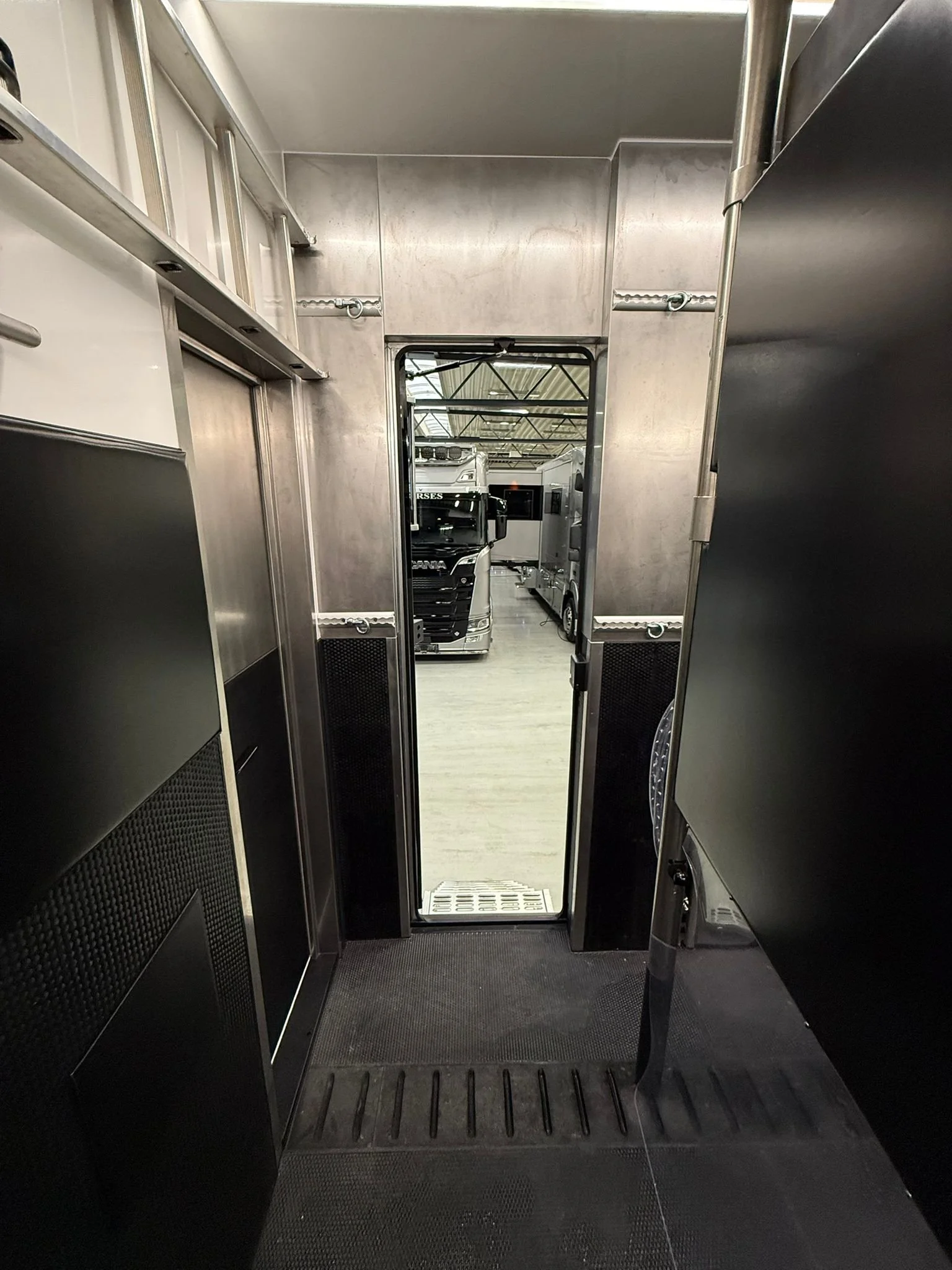 WhatsApp Image 2026-04-07 at 10.27.00 (10).jpeg