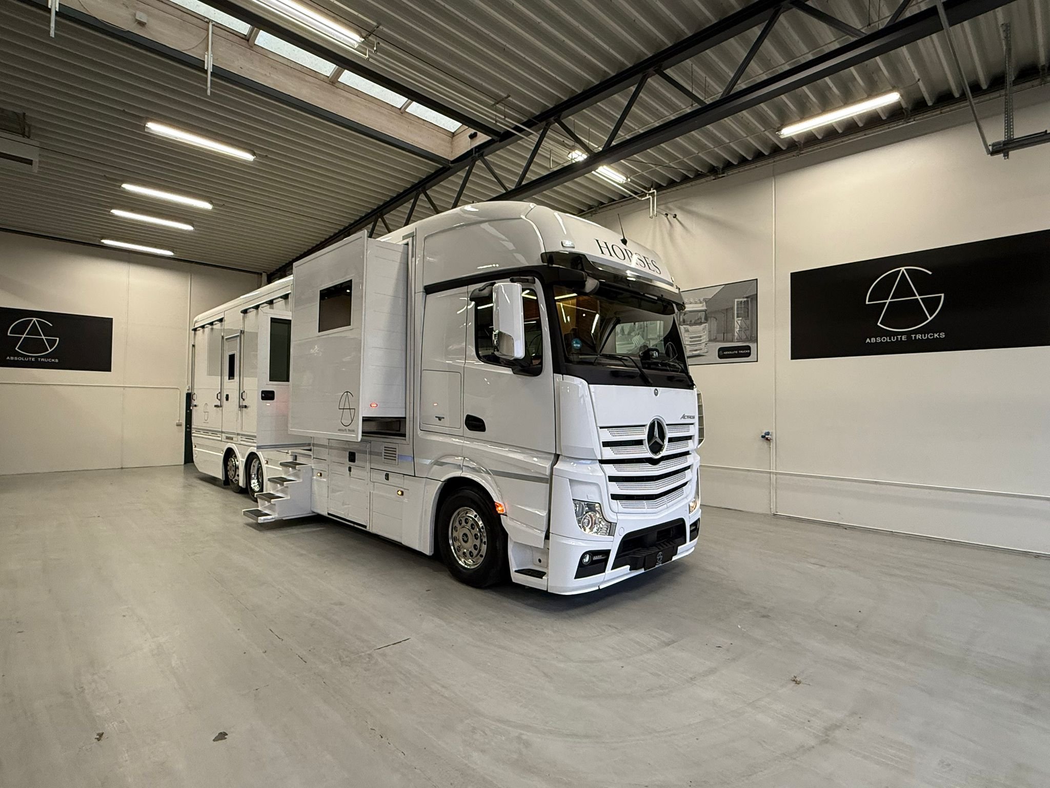 WhatsApp Image 2025-12-19 at 11.14.49.jpeg