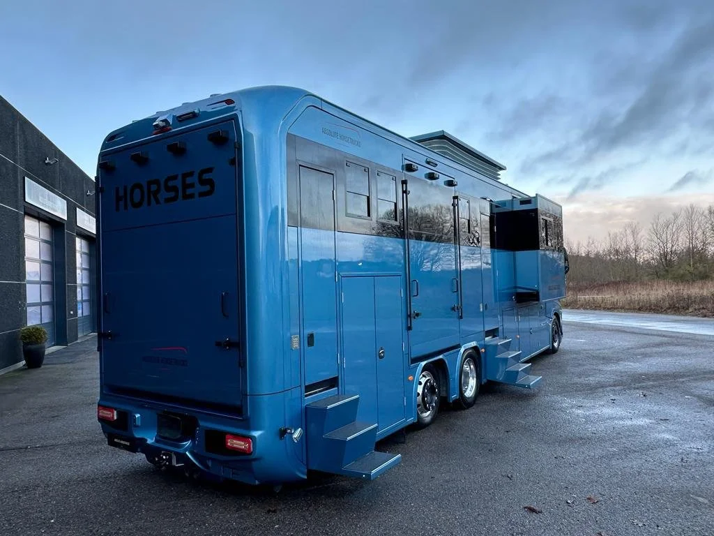 WhatsApp Image 2026-03-12 at 23.00.58 (3).jpeg