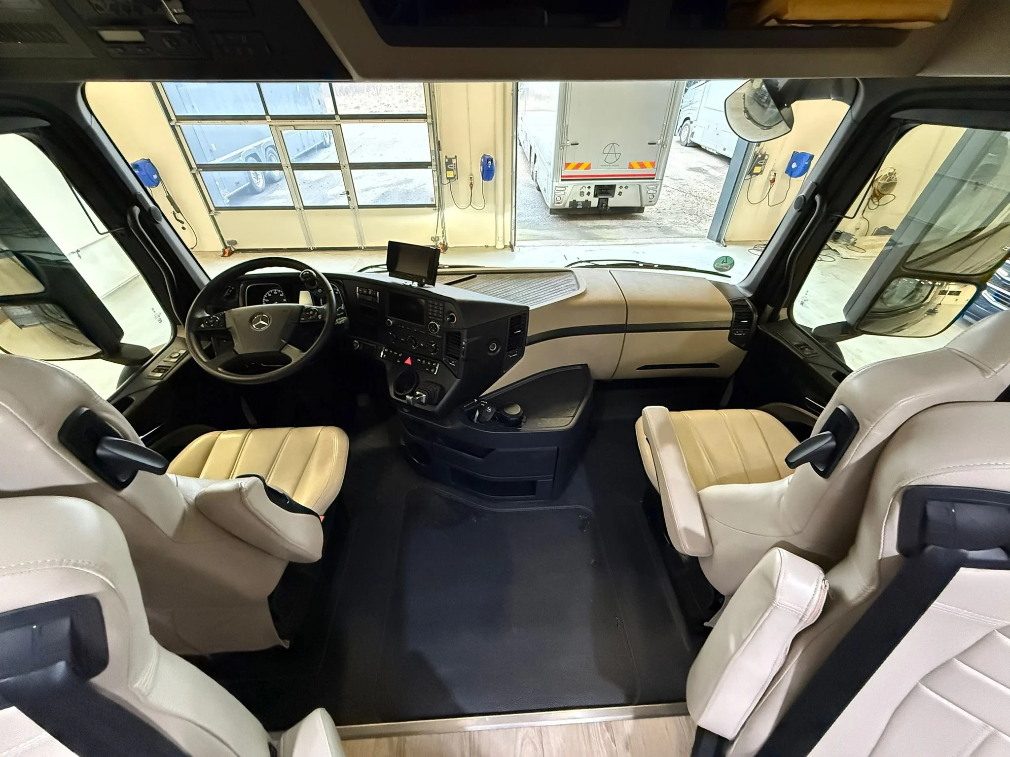 WhatsApp Image 2026-03-17 at 23.06.558.jpeg