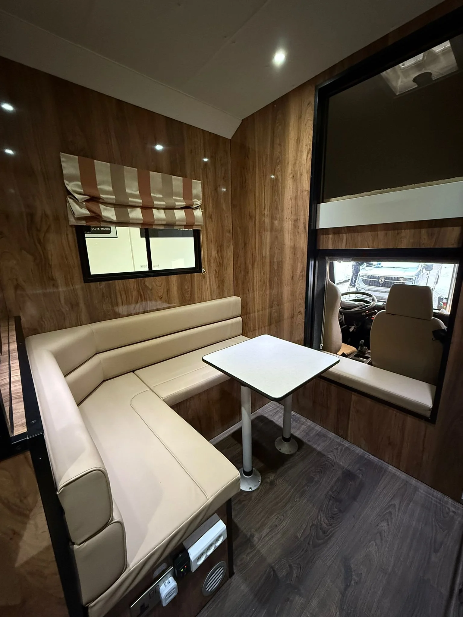 WhatsApp Image 2026-04-27 at 11.29.46 (7).jpeg