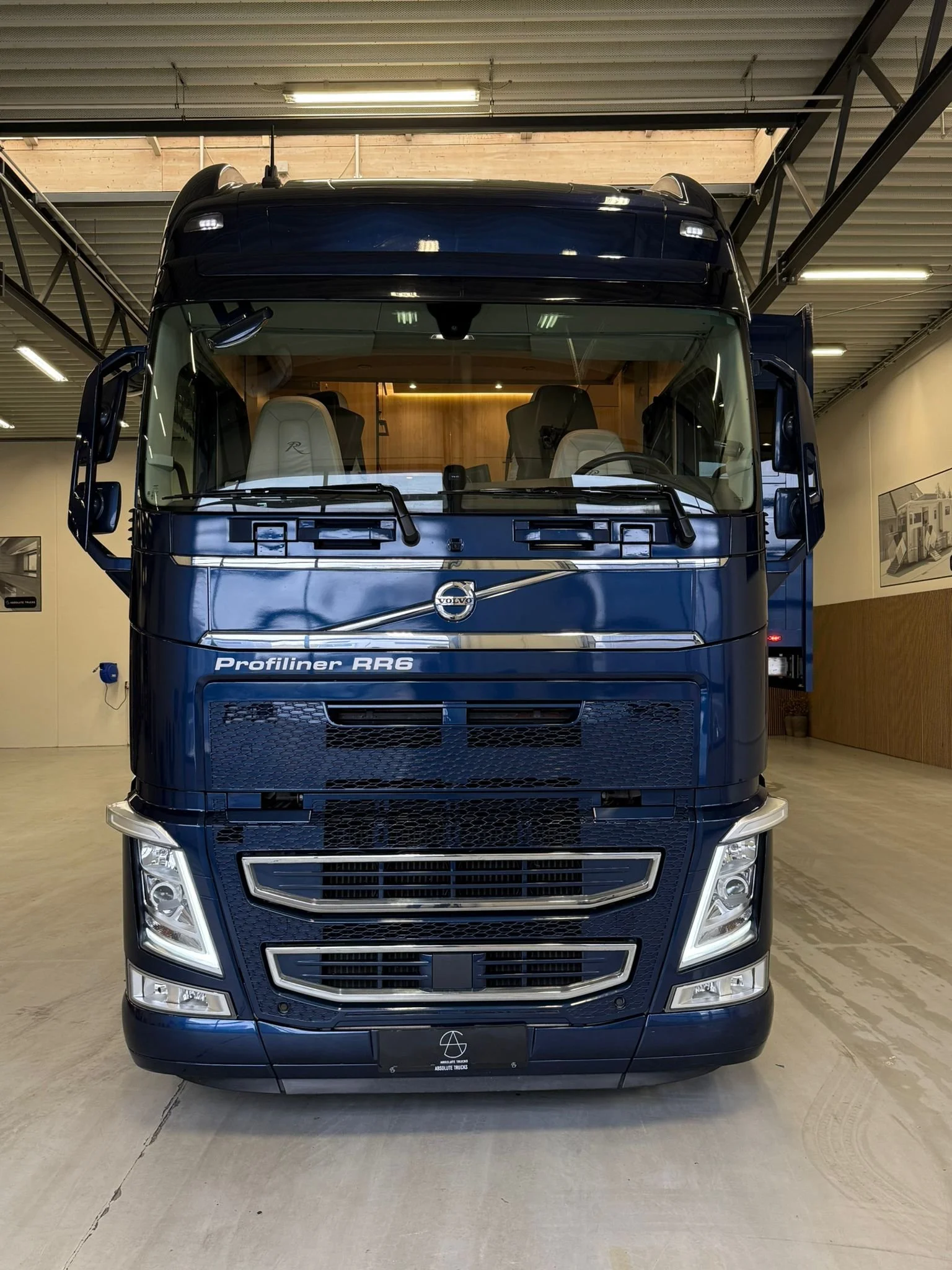 WhatsApp Image 2026-04-05 at 08.19.09.jpeg