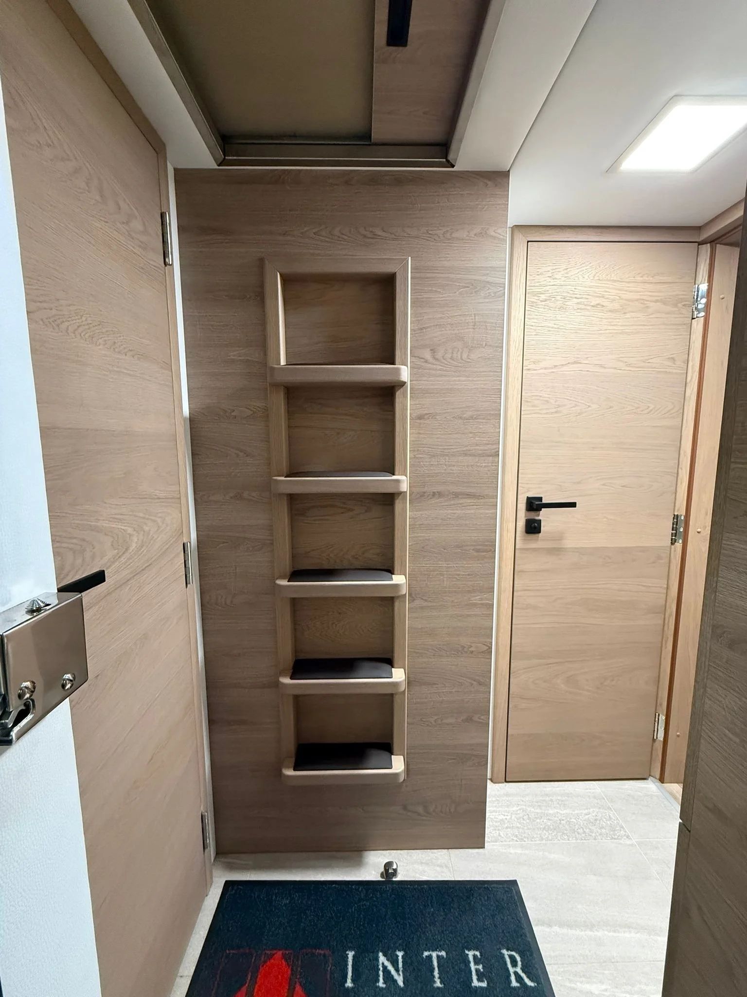 WhatsApp Image 2026-04-13 at 22.12.39 (9).jpeg