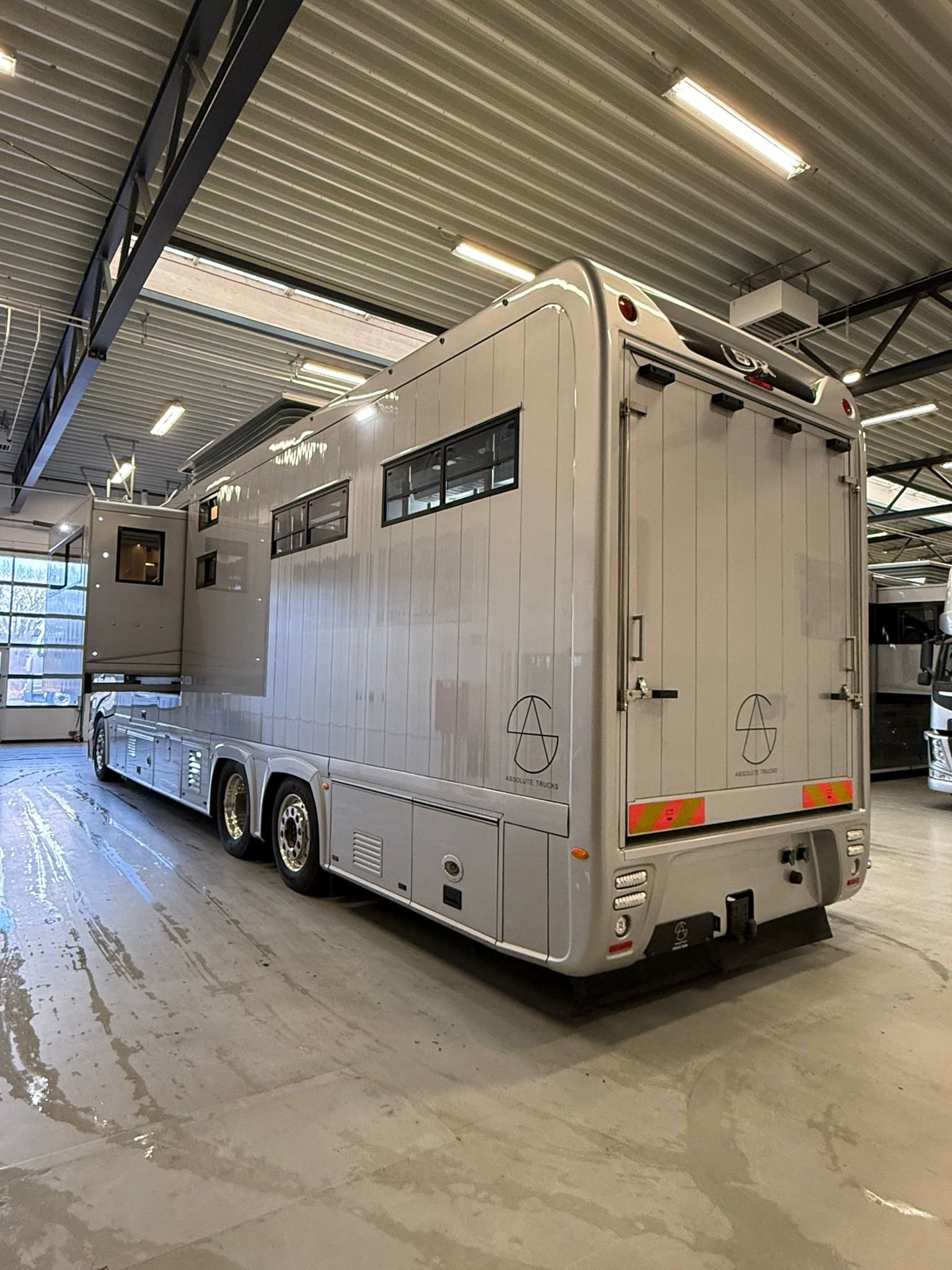 WhatsApp Image 2026-03-26 at 16.20.23 (2).jpeg