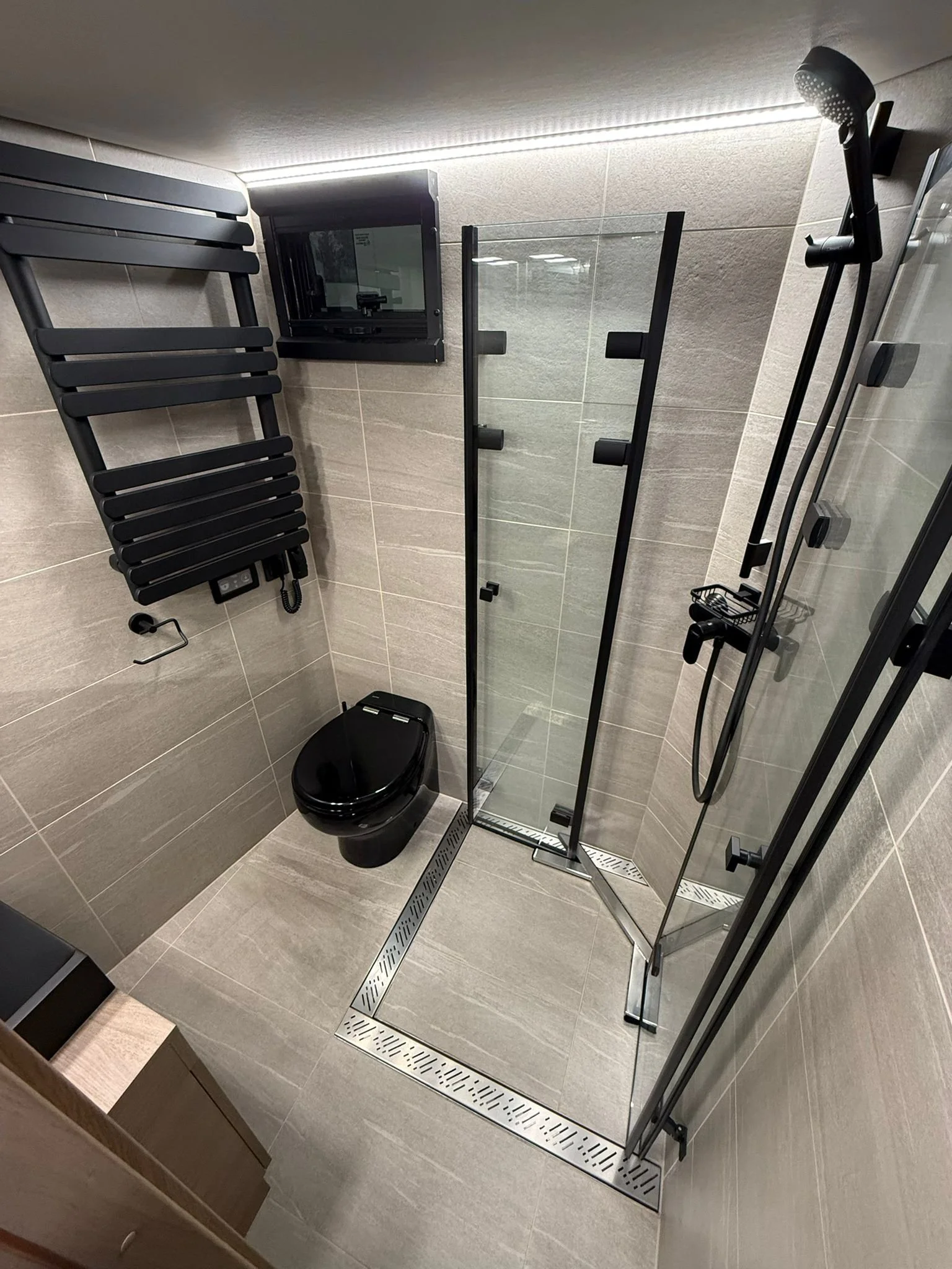 WhatsApp Image 2026-04-13 at 22.12.40 (4).jpeg