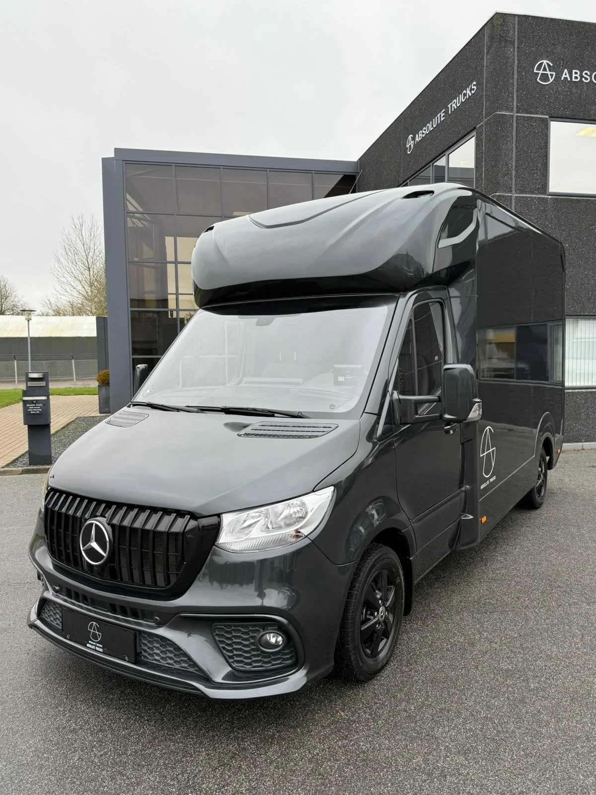 WhatsApp Image 2026-02-08 at 06.39.50.jpeg