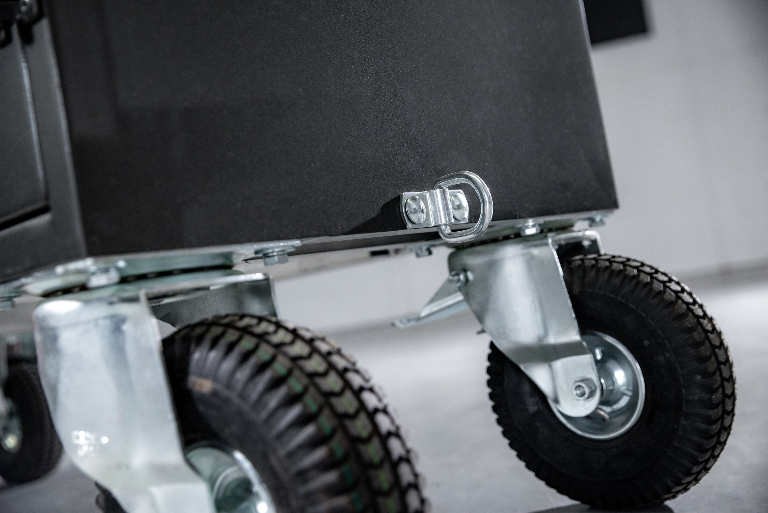 absoluttrucks_040626-827.jpg