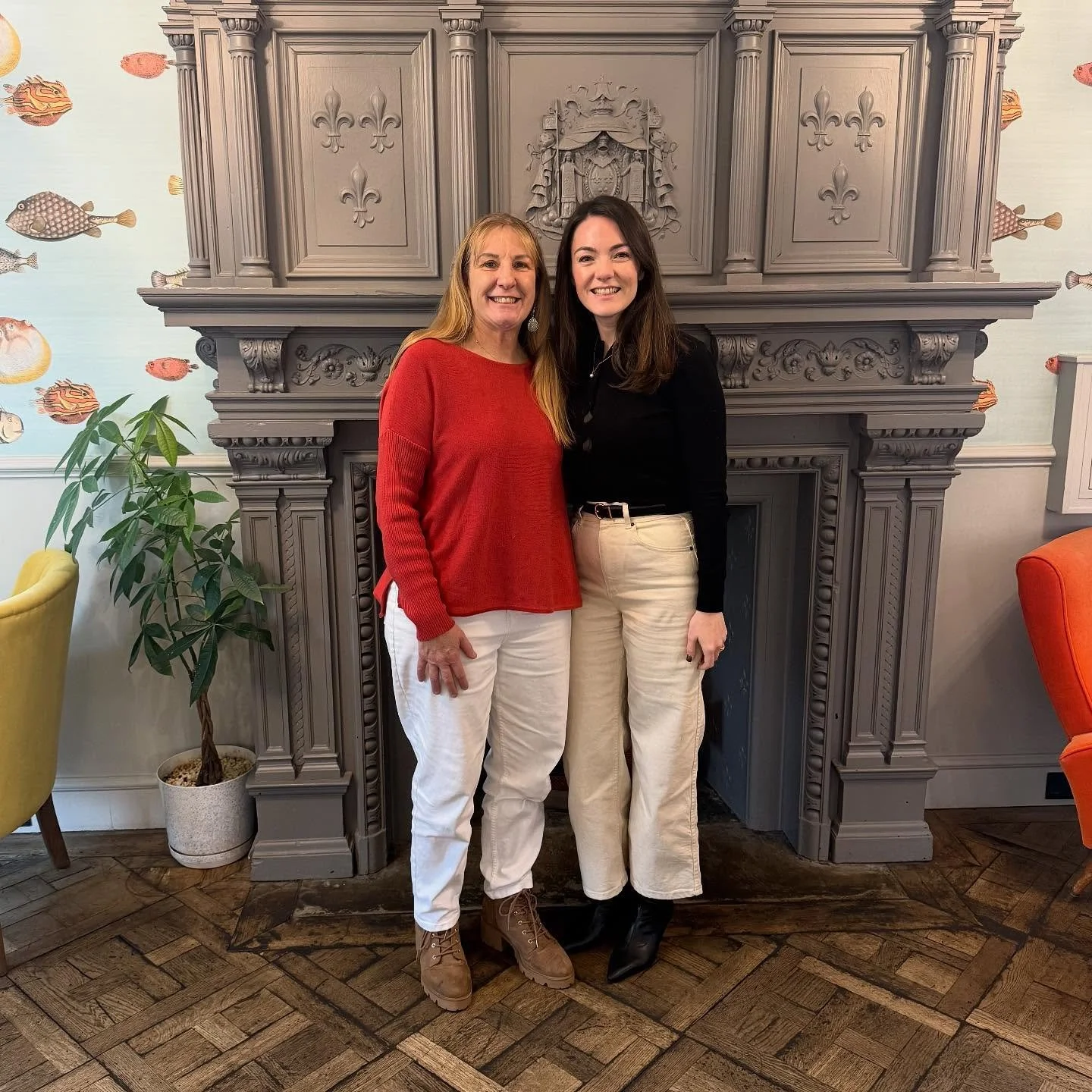 Africa is calling!

Today I had the pleasure of meeting with Marguerite from @tourism_that_cares, who are one of my trusted Africa partners with over 25 years of experience creating top-tier safaris and tours.

Amongst other golden nuggets, Marguerit