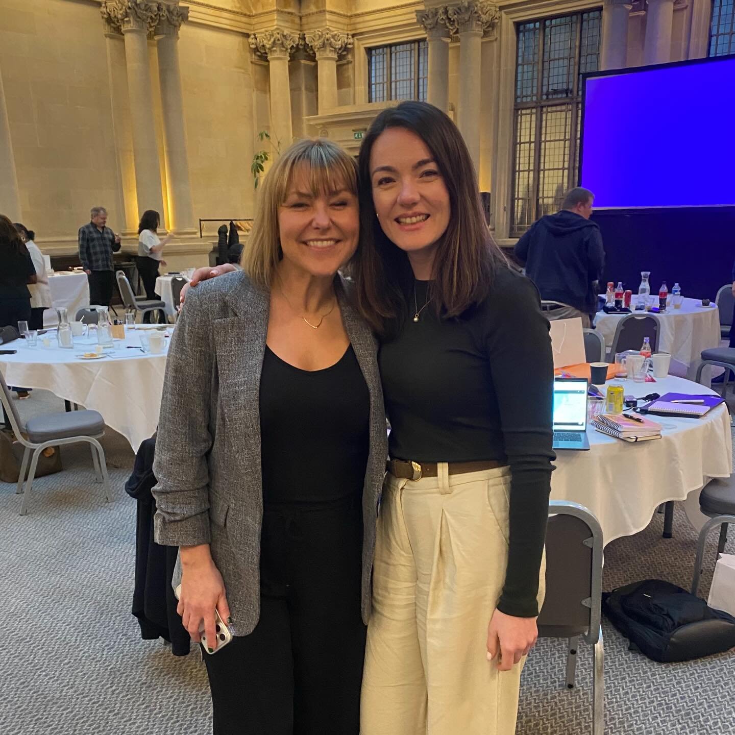 This month hasn&rsquo;t been about bookings&hellip; it&rsquo;s been about showing up for my clients. 

People often say to me, &ldquo;I want your job&rdquo;...the luxury hotels and industry events are amazing, but what you don&rsquo;t always see is t