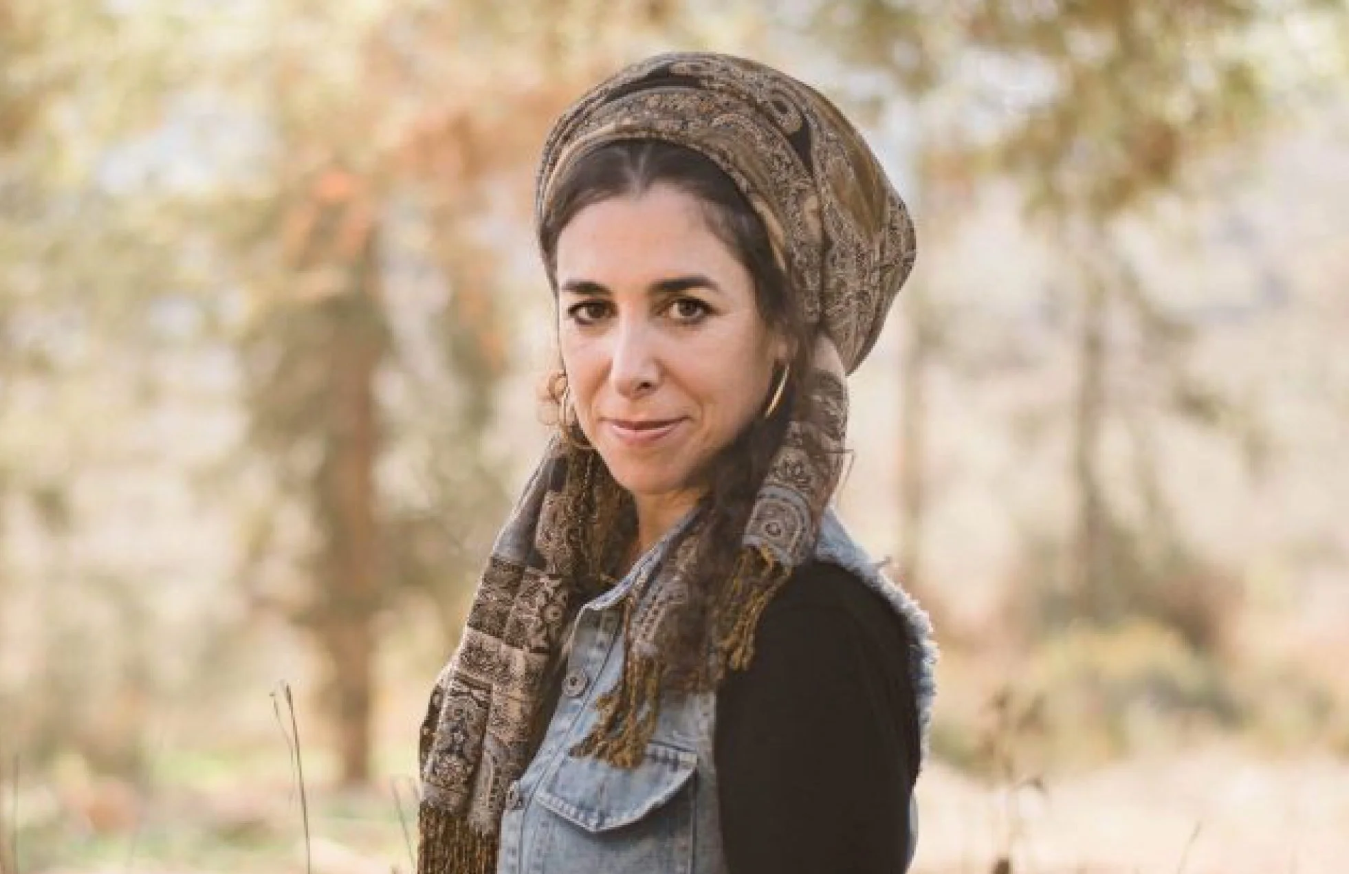 Tziona Achishena.jpg