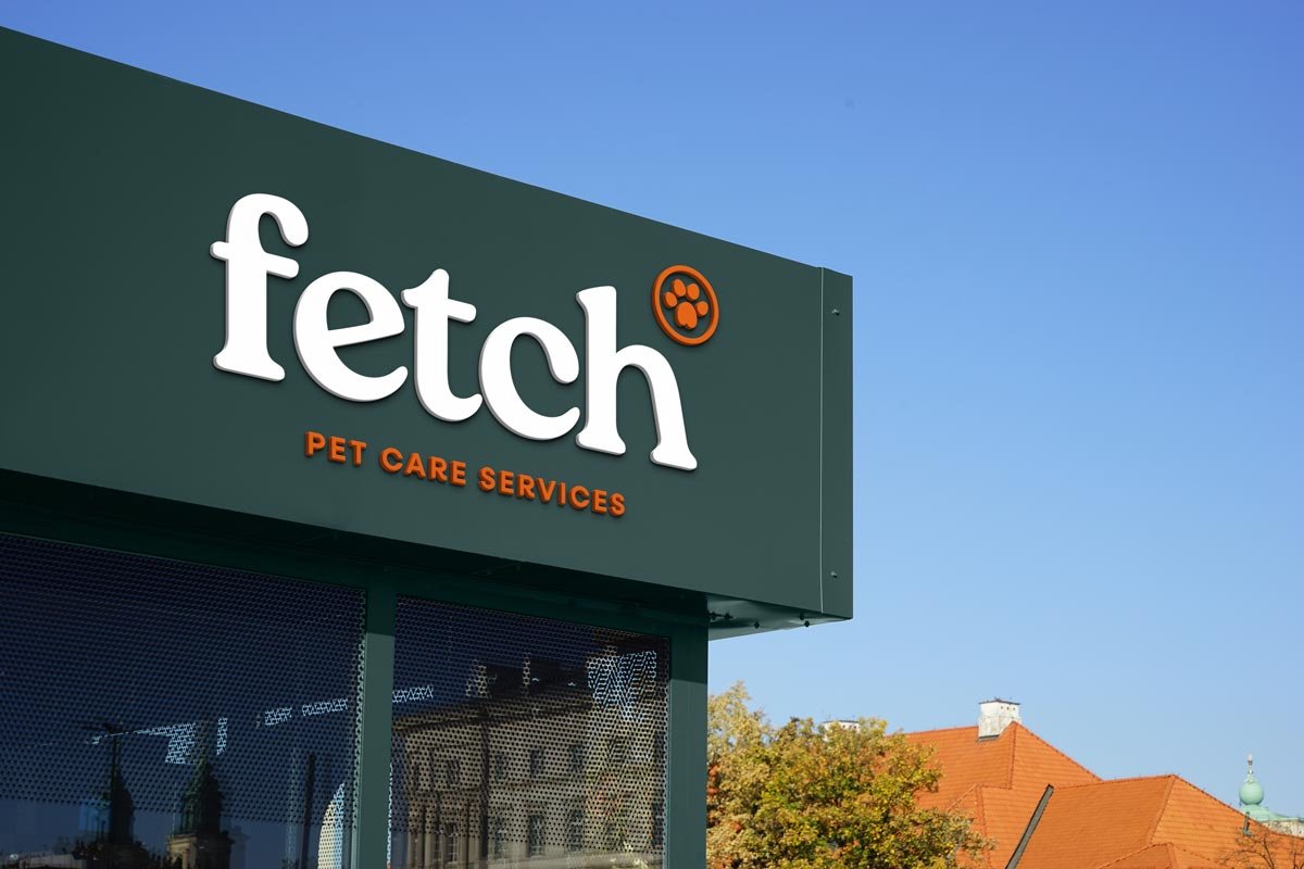 fetch-sign-01.jpg
