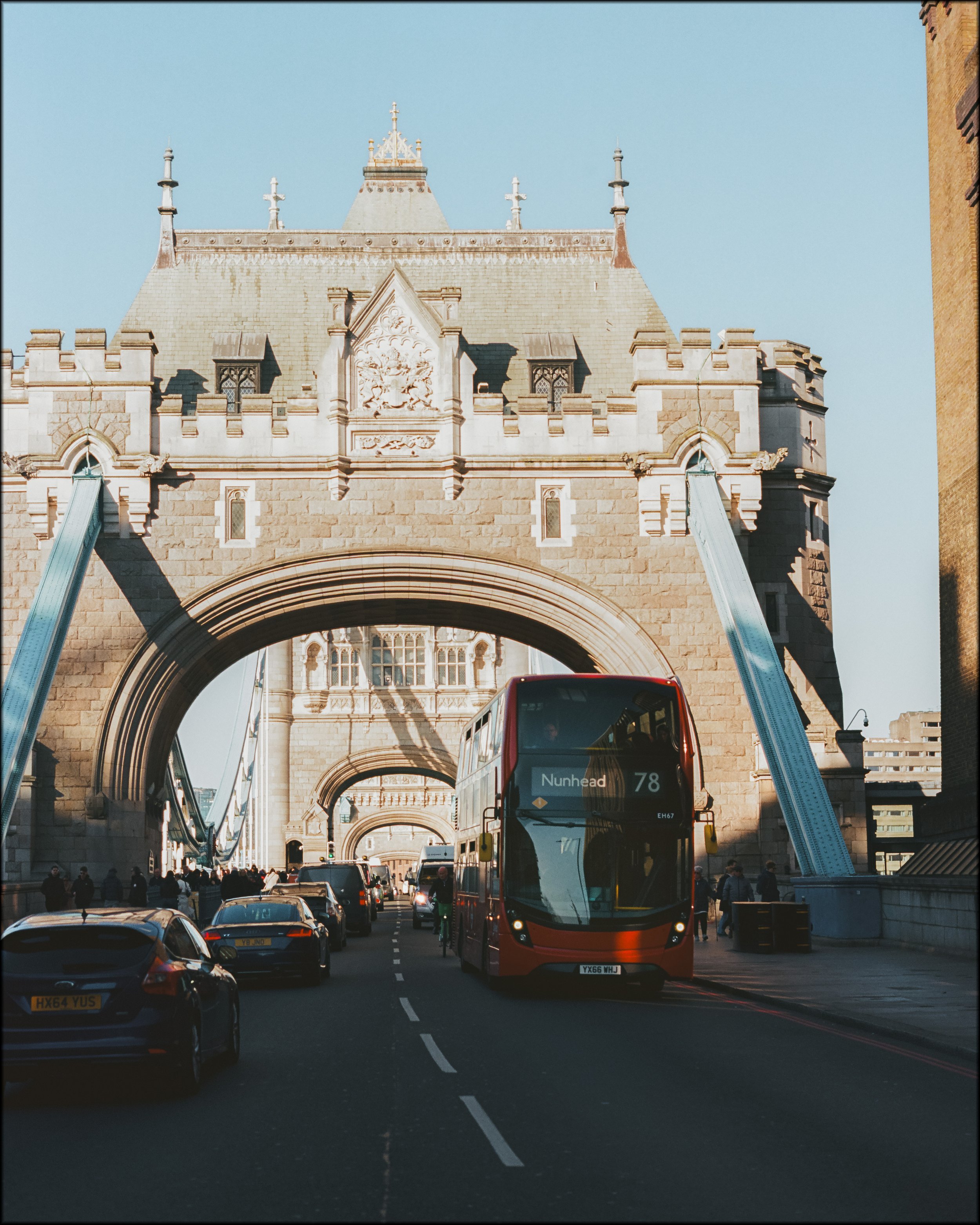 Nunhead_Bus_Tower_Bridge.jpg