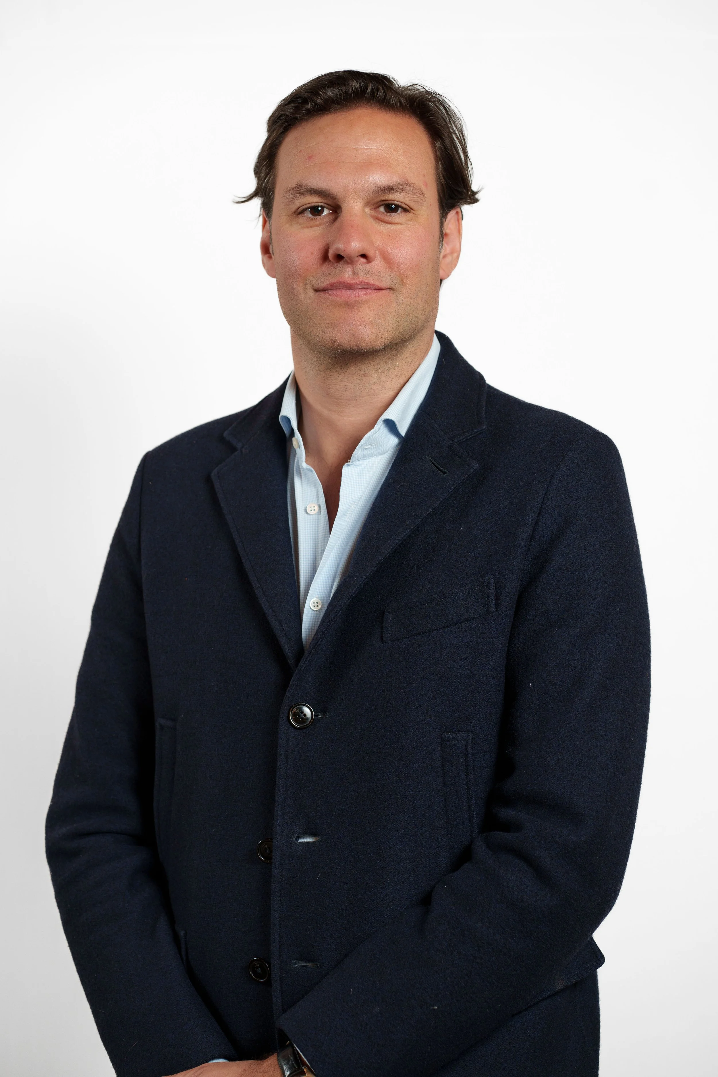EVX Headshot-275.jpg