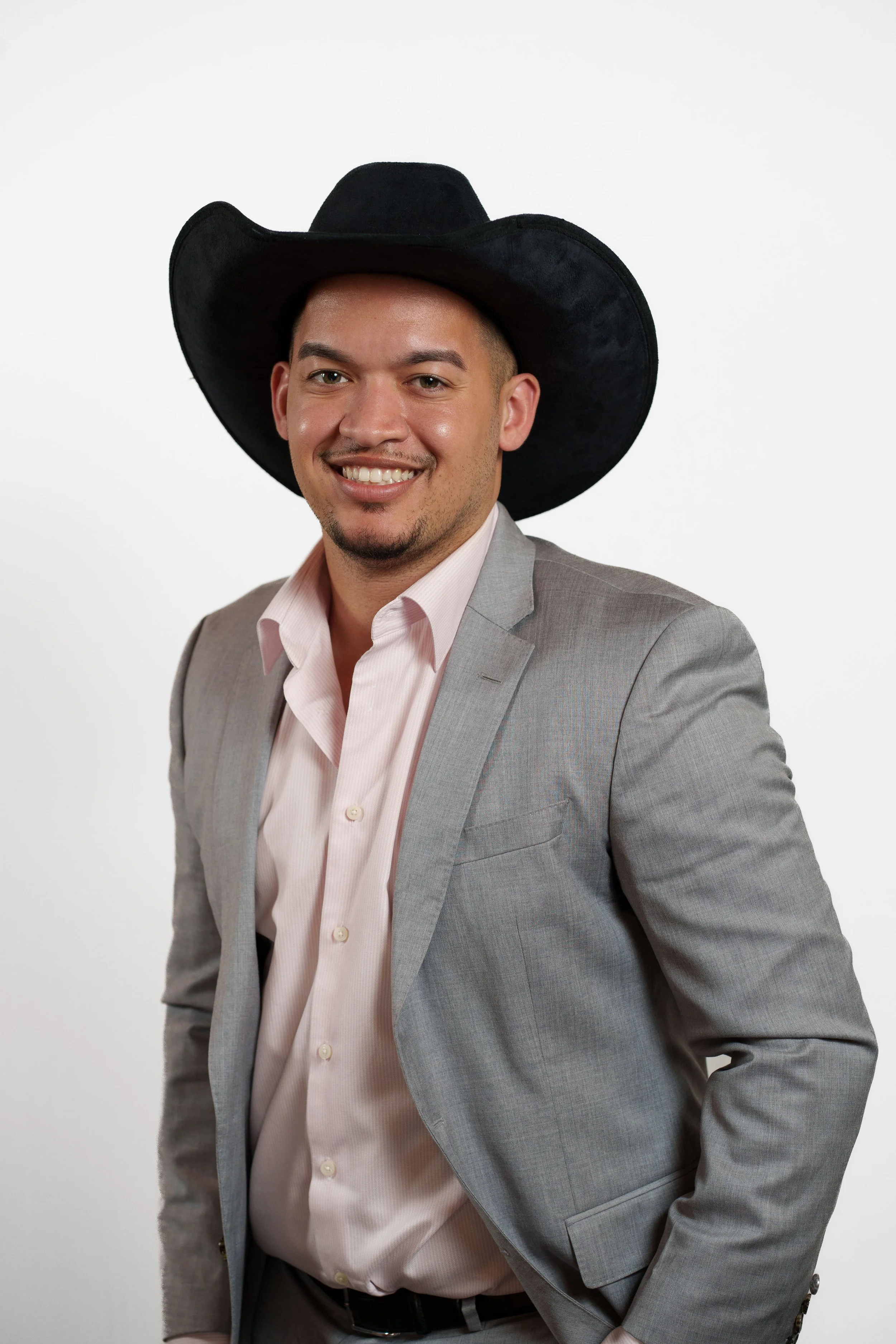 EVX Headshot-227.jpg
