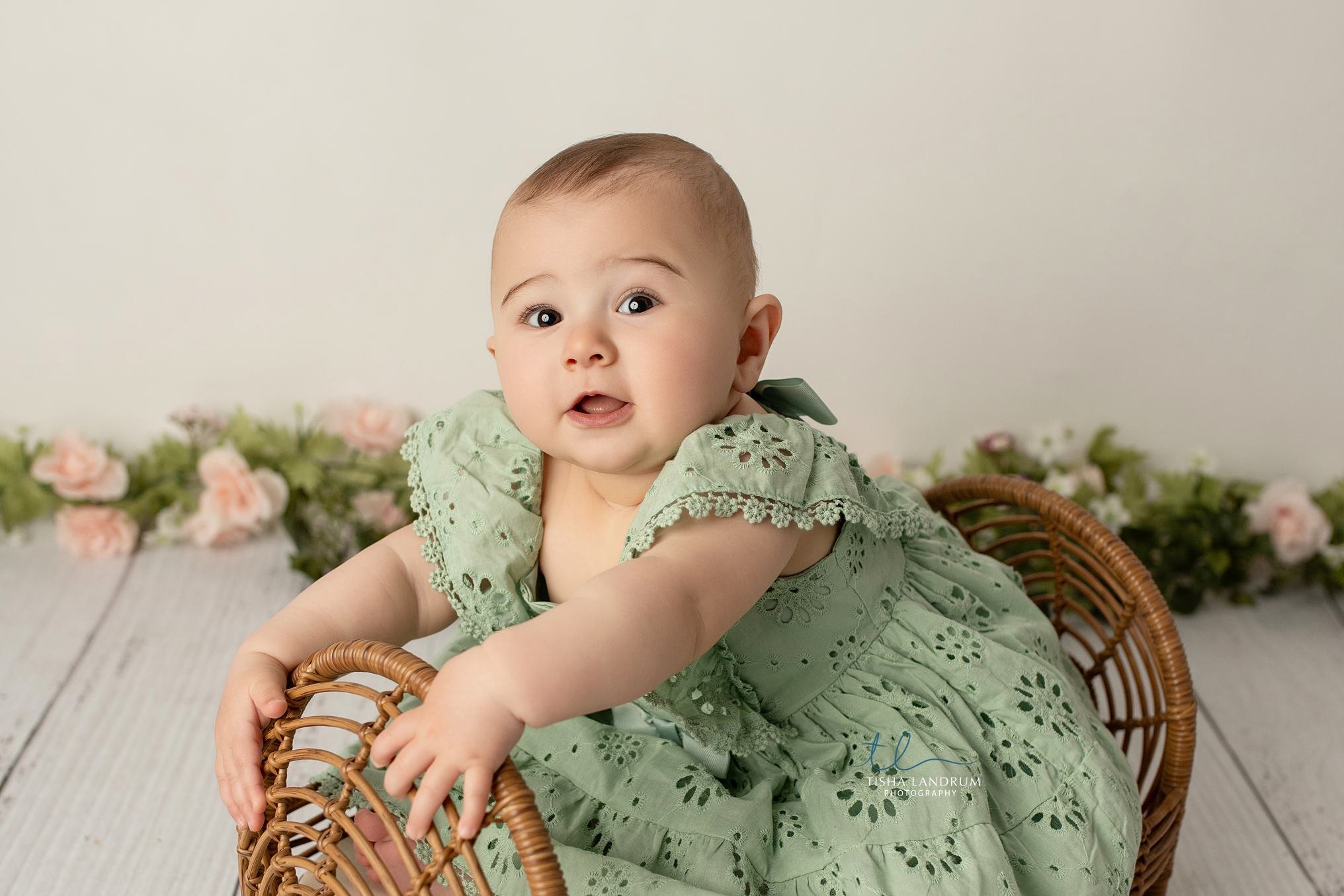 Nina 7mos-20_(2).jpg