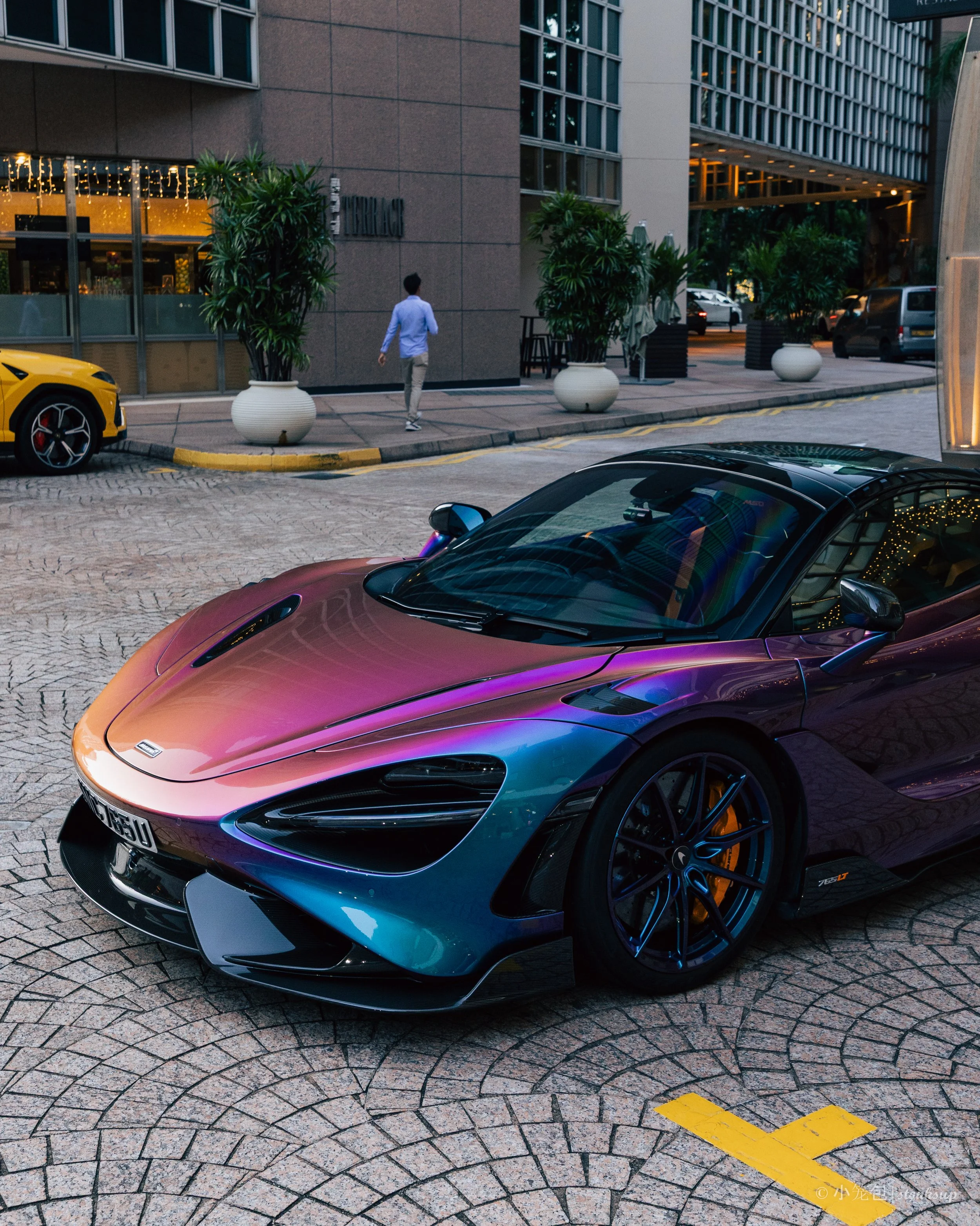 McLaren 765LT Spider MSO Colourstream-7.jpg
