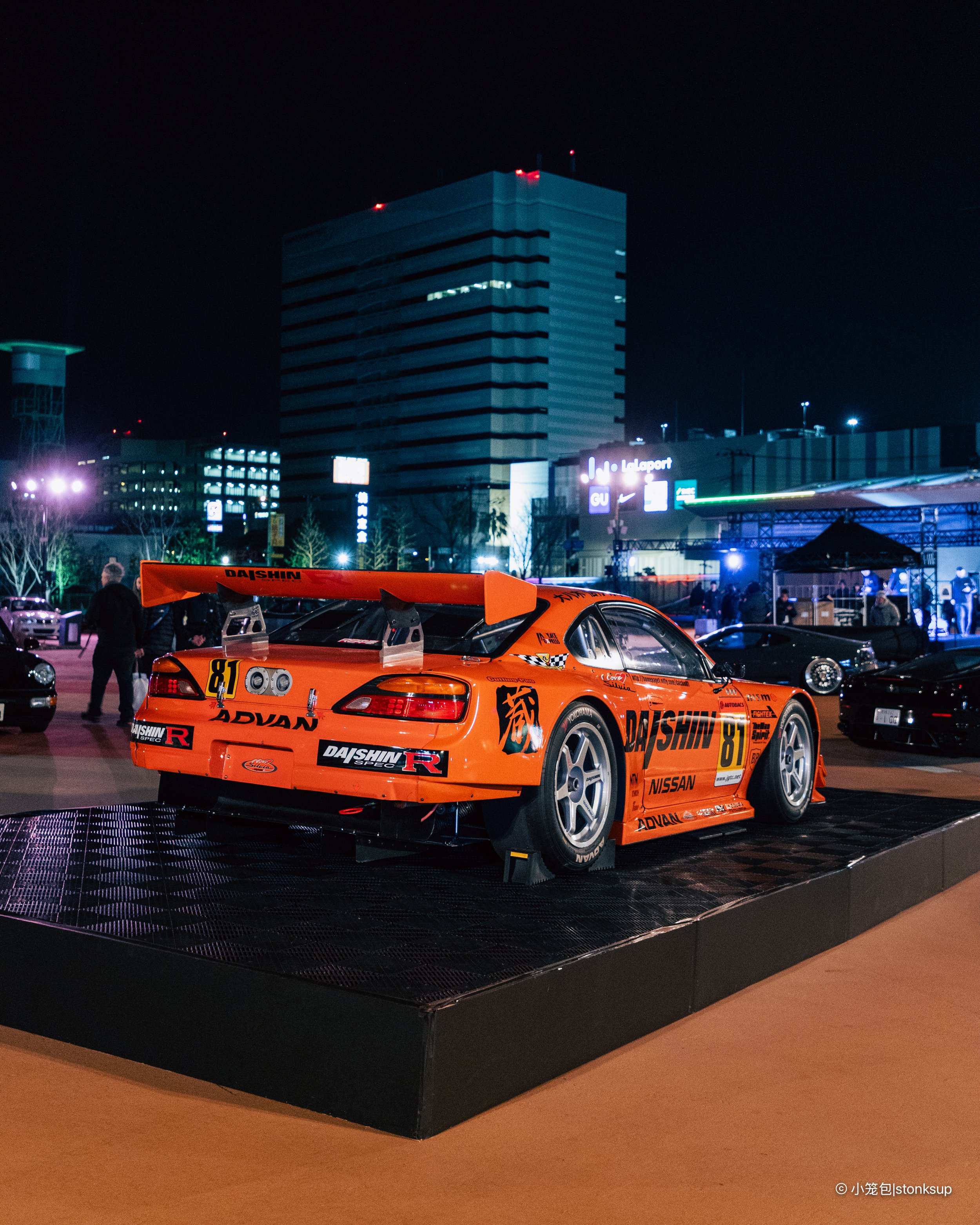 Daishin ADVAN Silvia S15 JGTC GT300-9.jpg