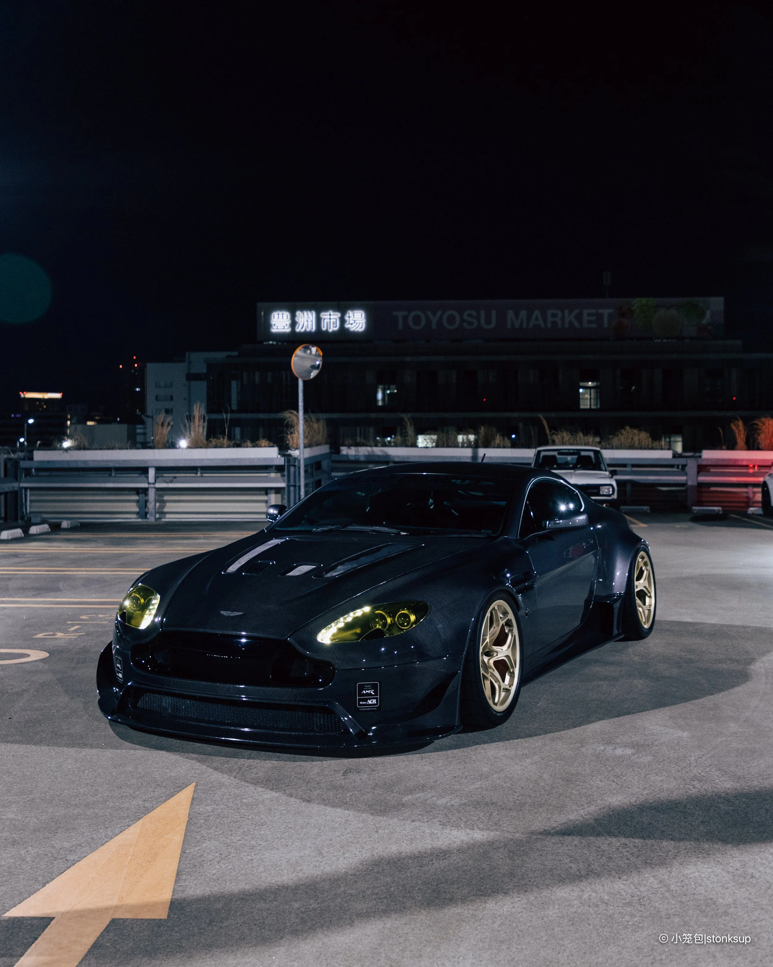 Aston Martin Vantage ACR-13.jpg