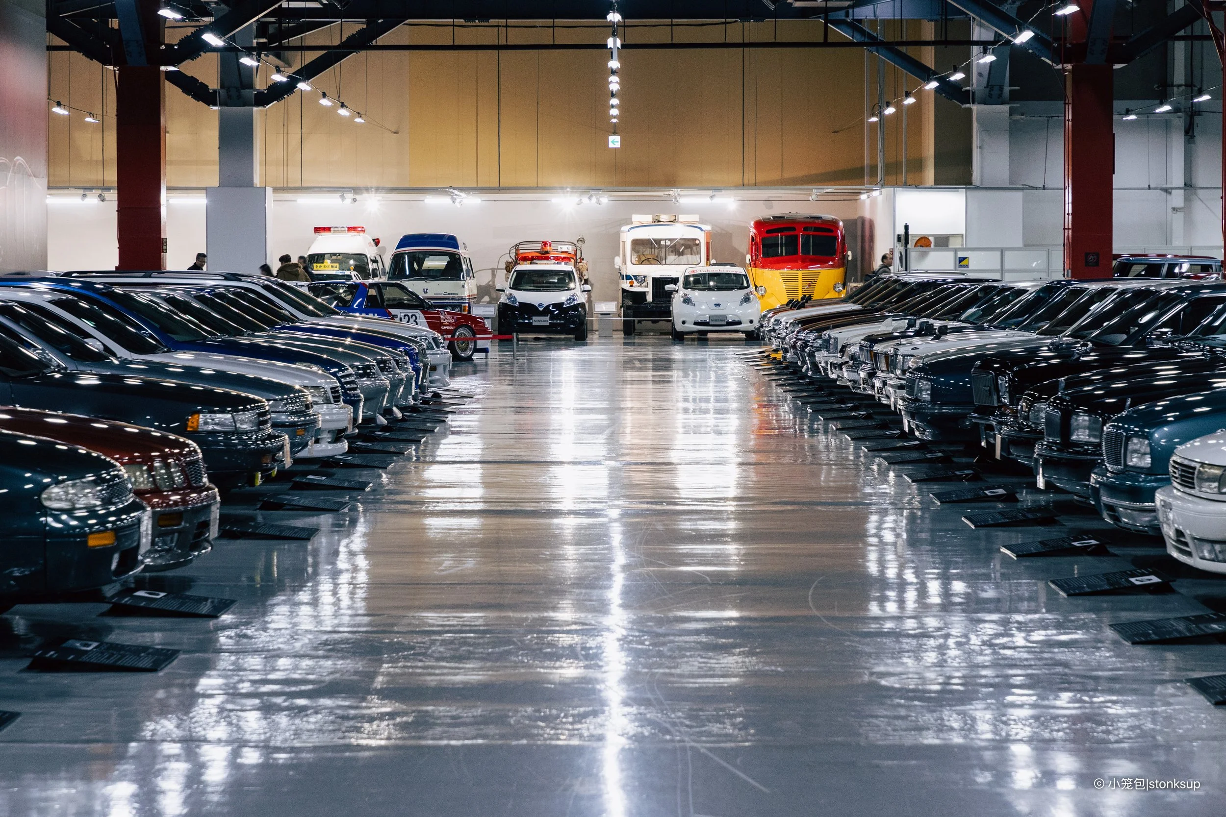 Nissan Heritage Collection-20.jpg