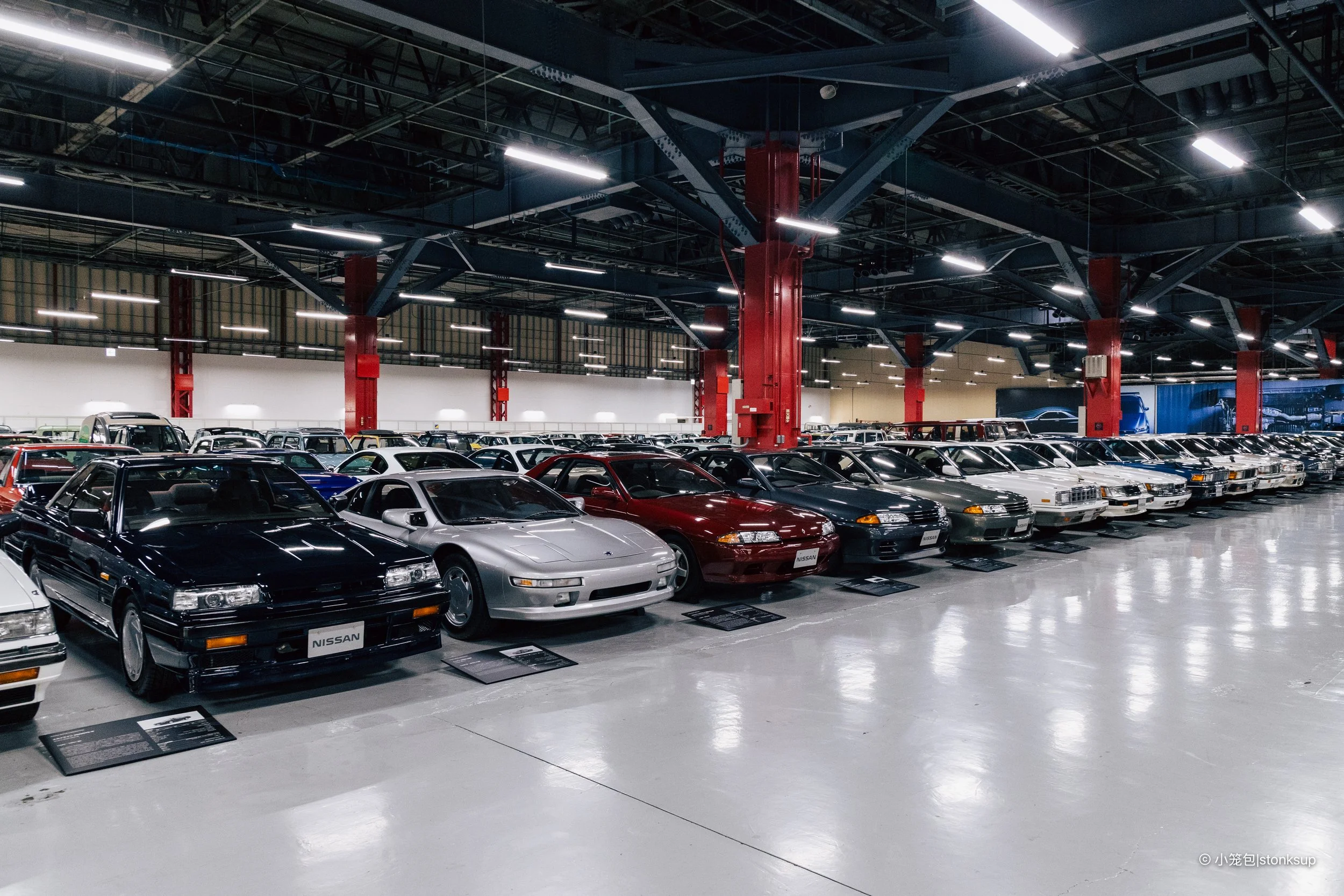 Nissan Heritage Collection-17.jpg