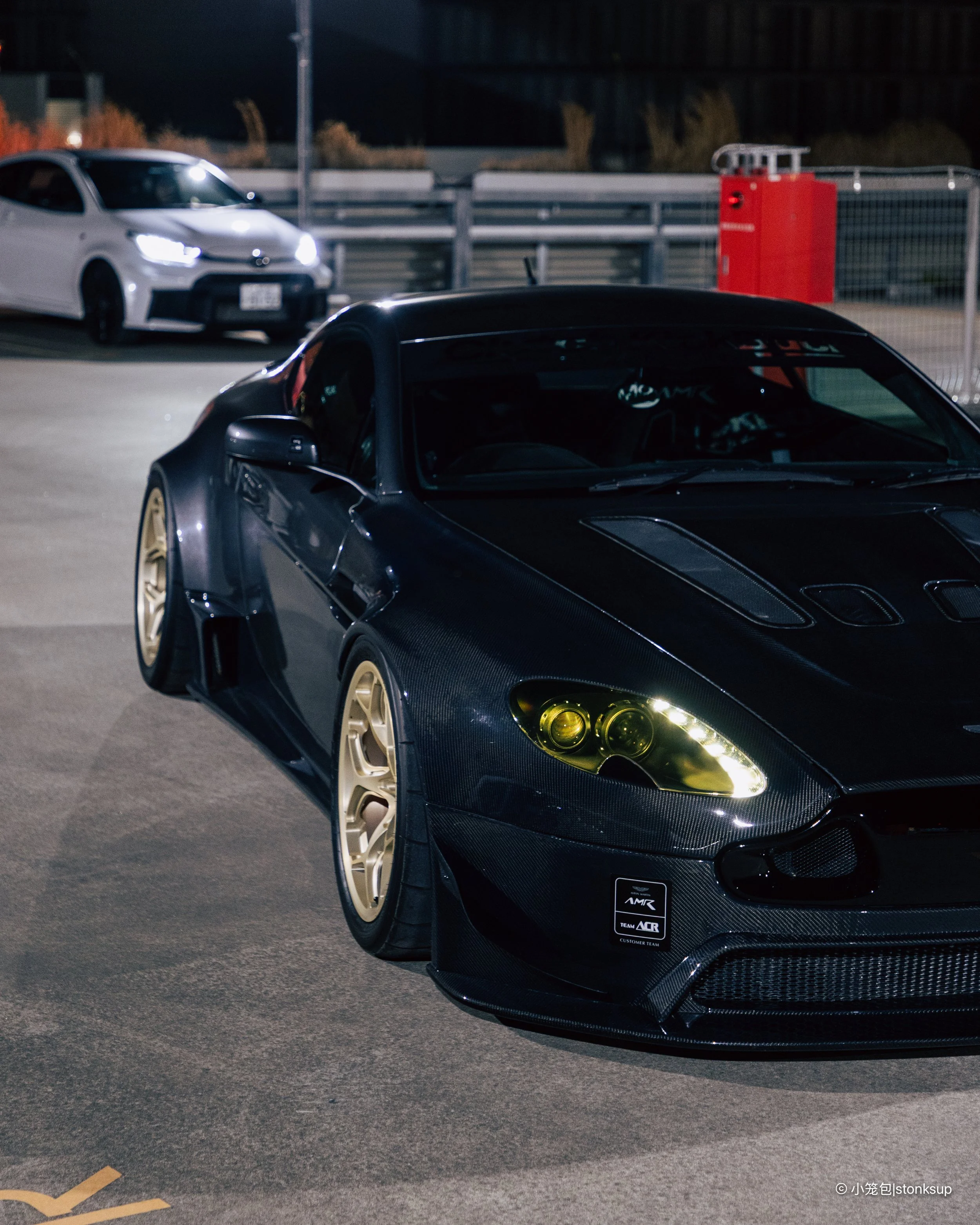 Aston Martin Vantage ACR-7.jpg