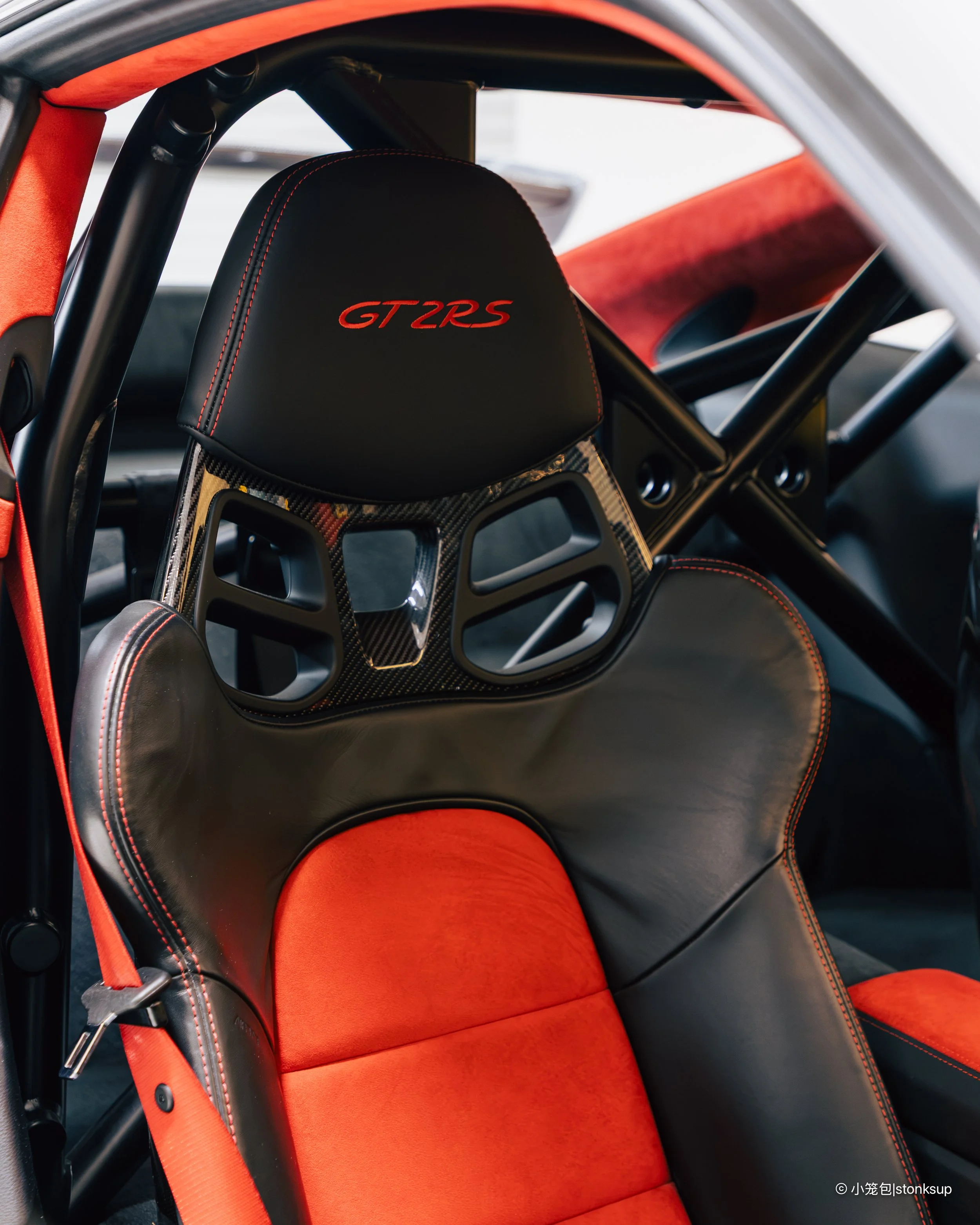 GT2RS-12.jpg