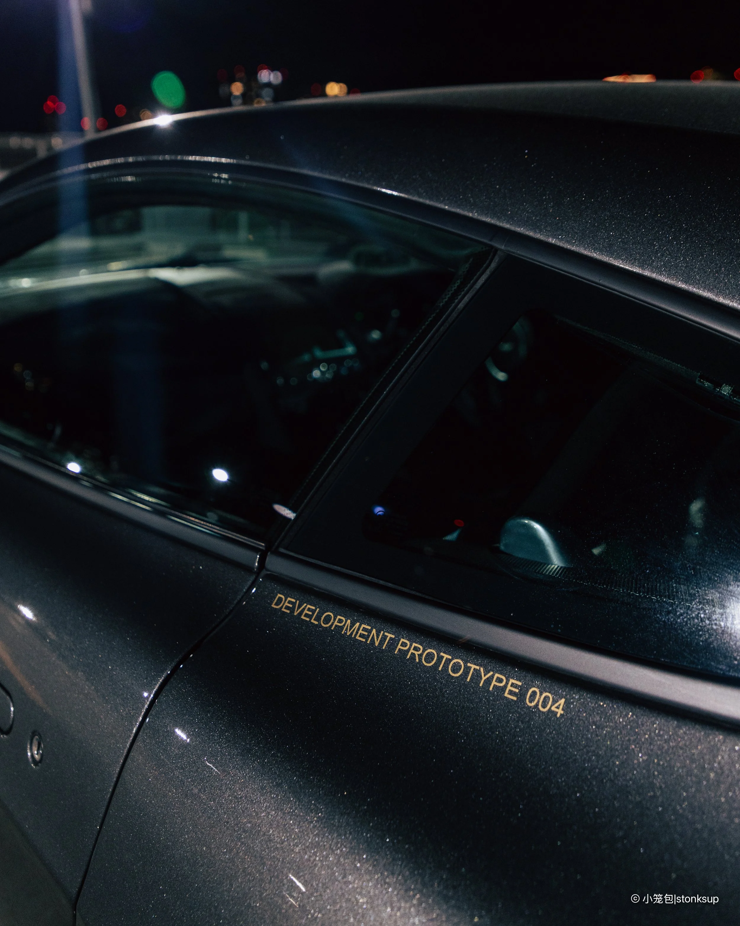 Aston Martin Vantage ACR-14.jpg