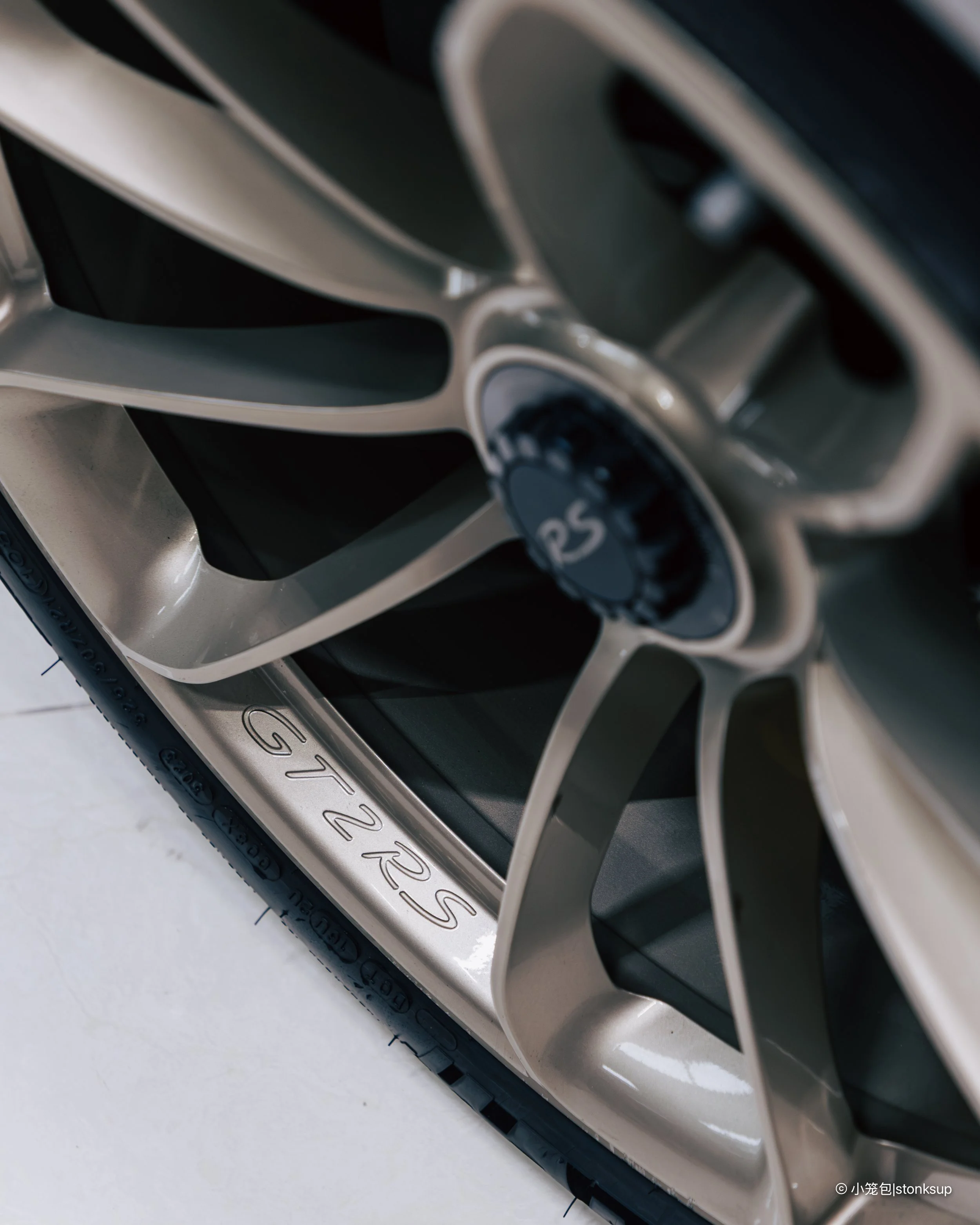 GT2RS-20.jpg
