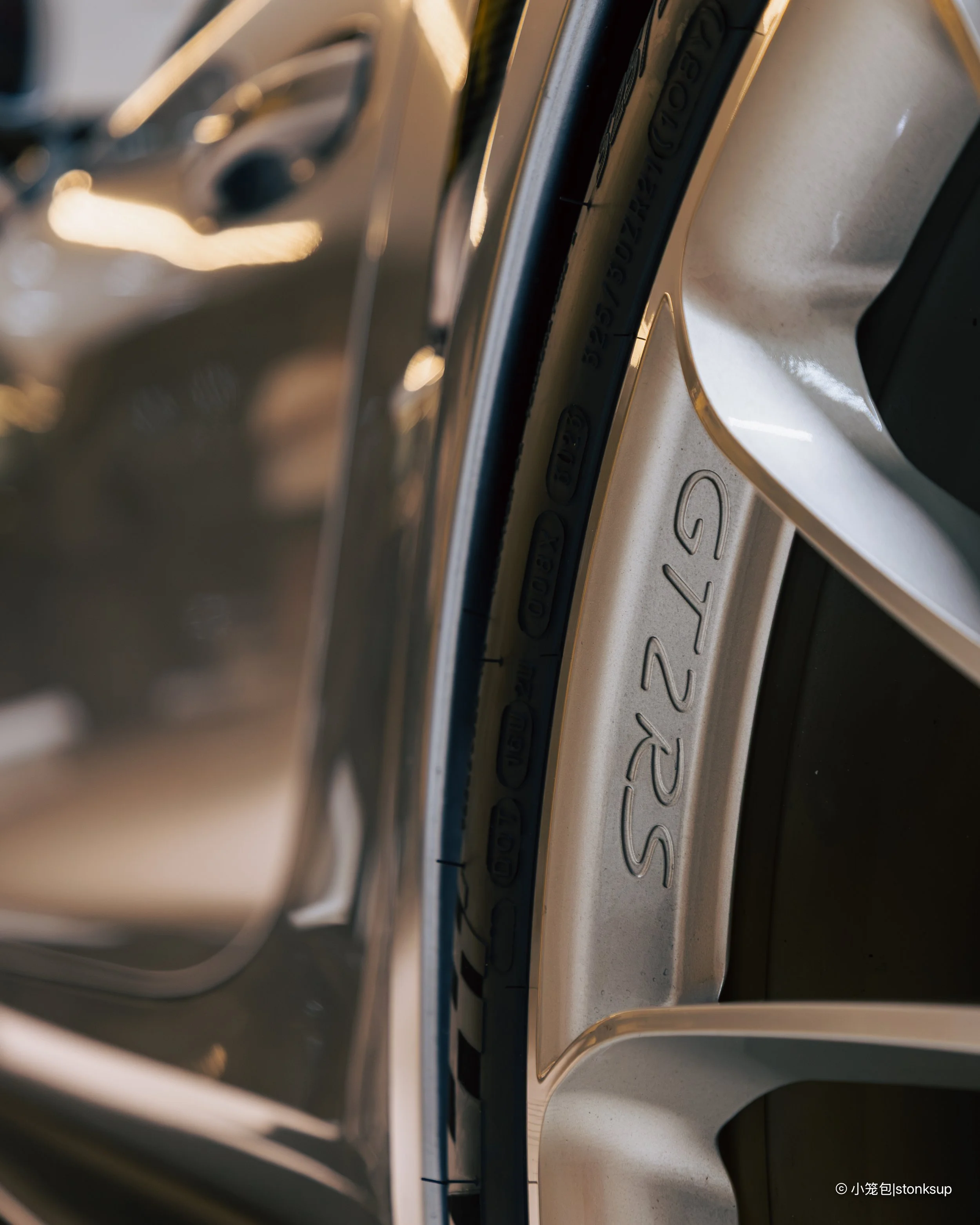 GT2RS-18.jpg