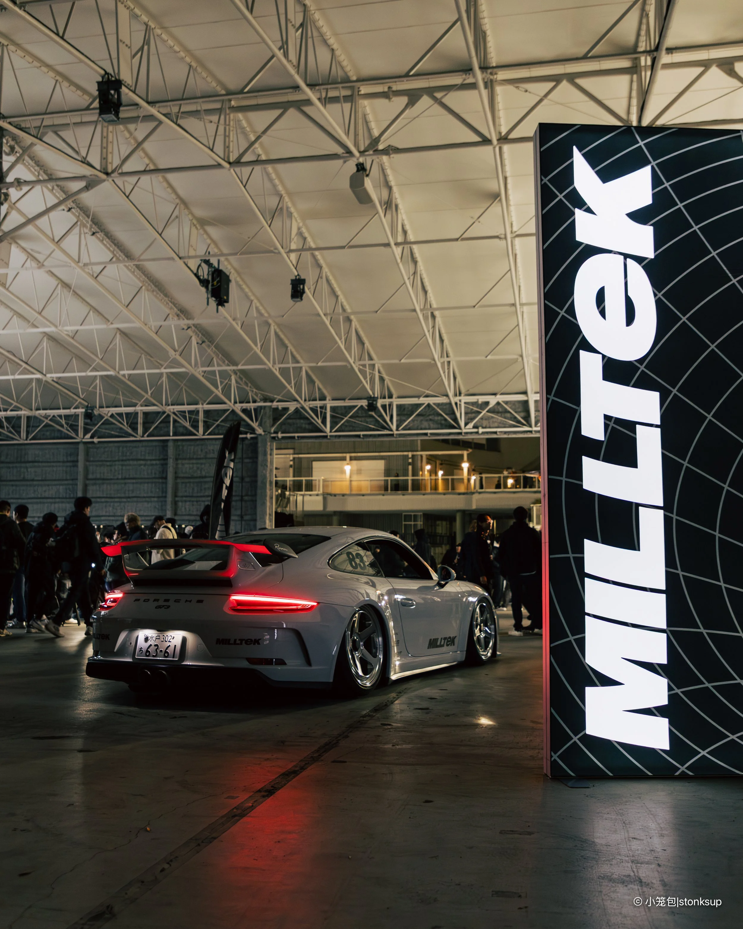 Porsche 911 GT3 Miltek-9.jpg