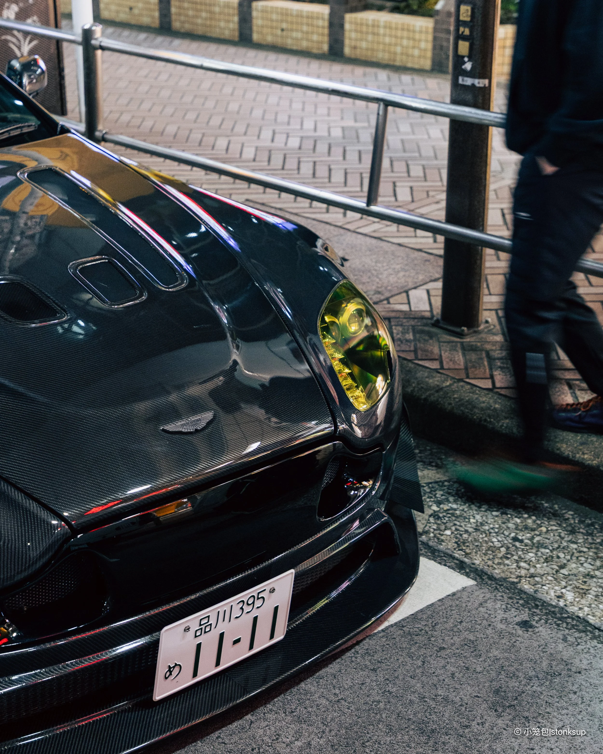 Aston Martin Vantage ACR-27.jpg