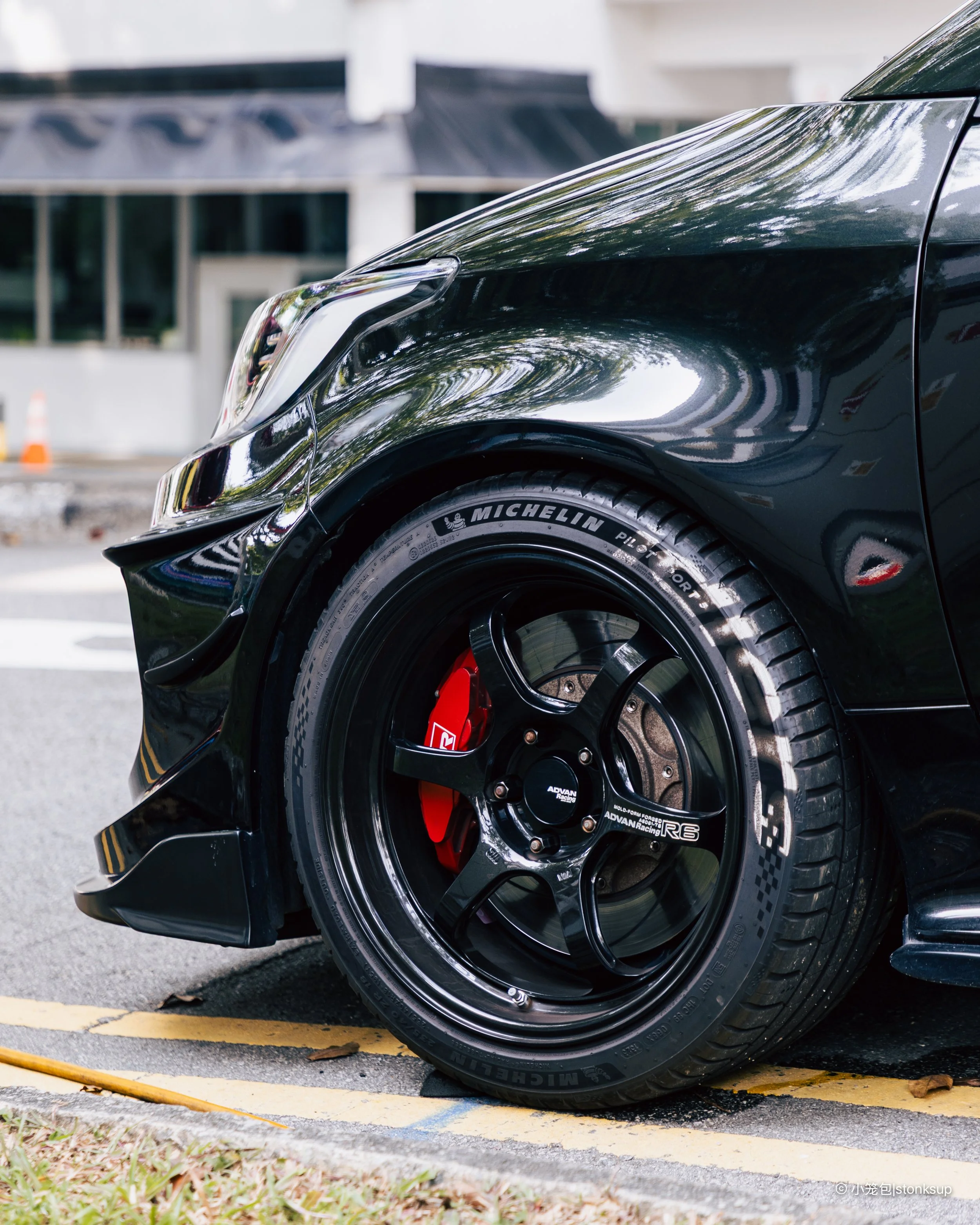 GR Yaris JT 667-3.jpg