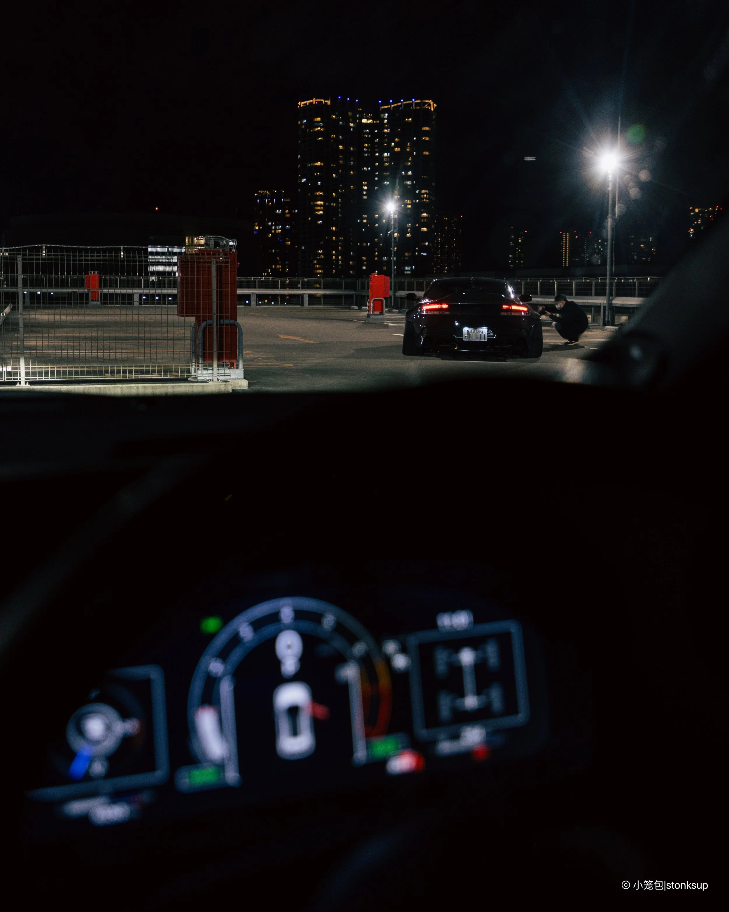 Aston Martin Vantage ACR-18.jpg