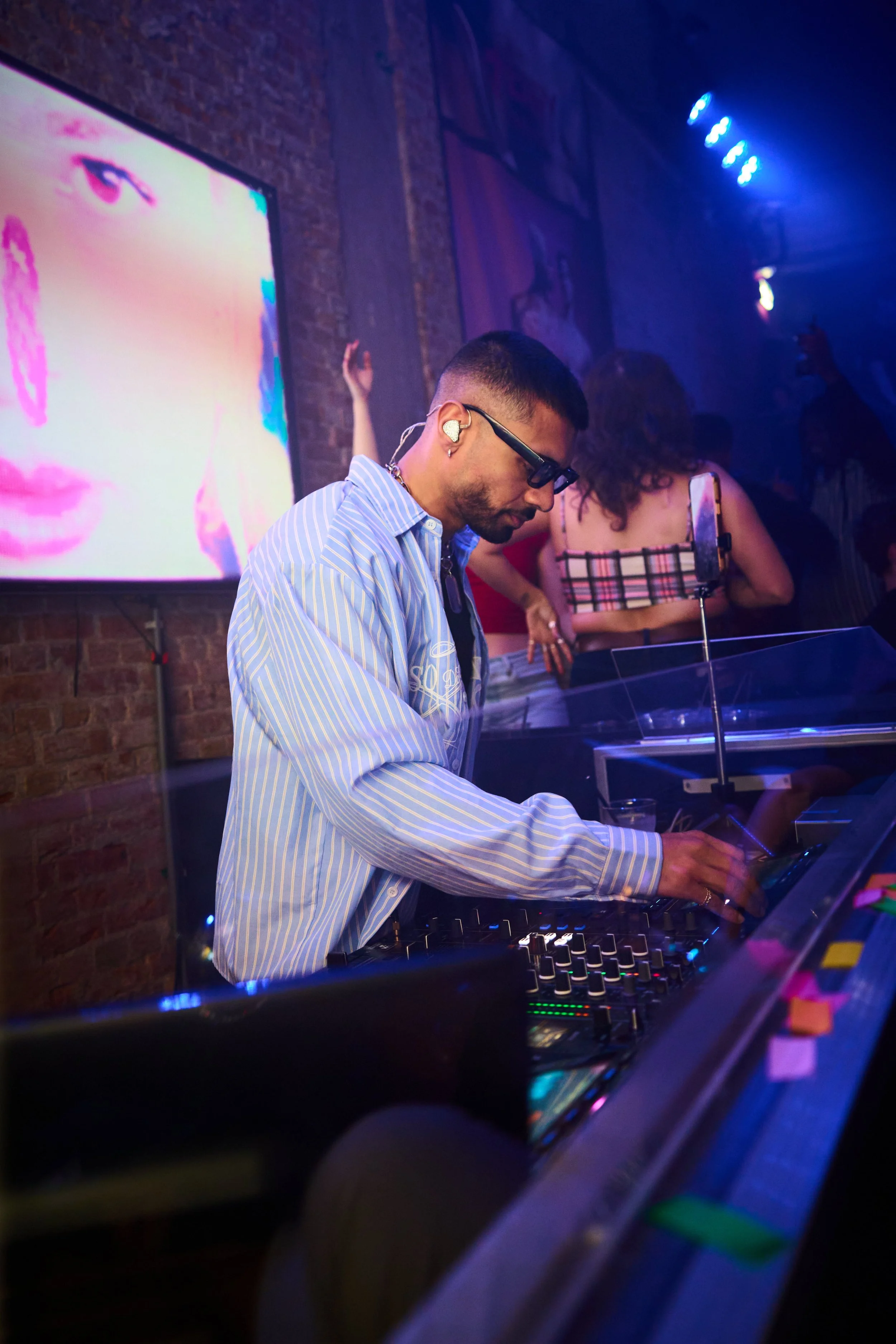 ferry_cloverbish 14.jpg