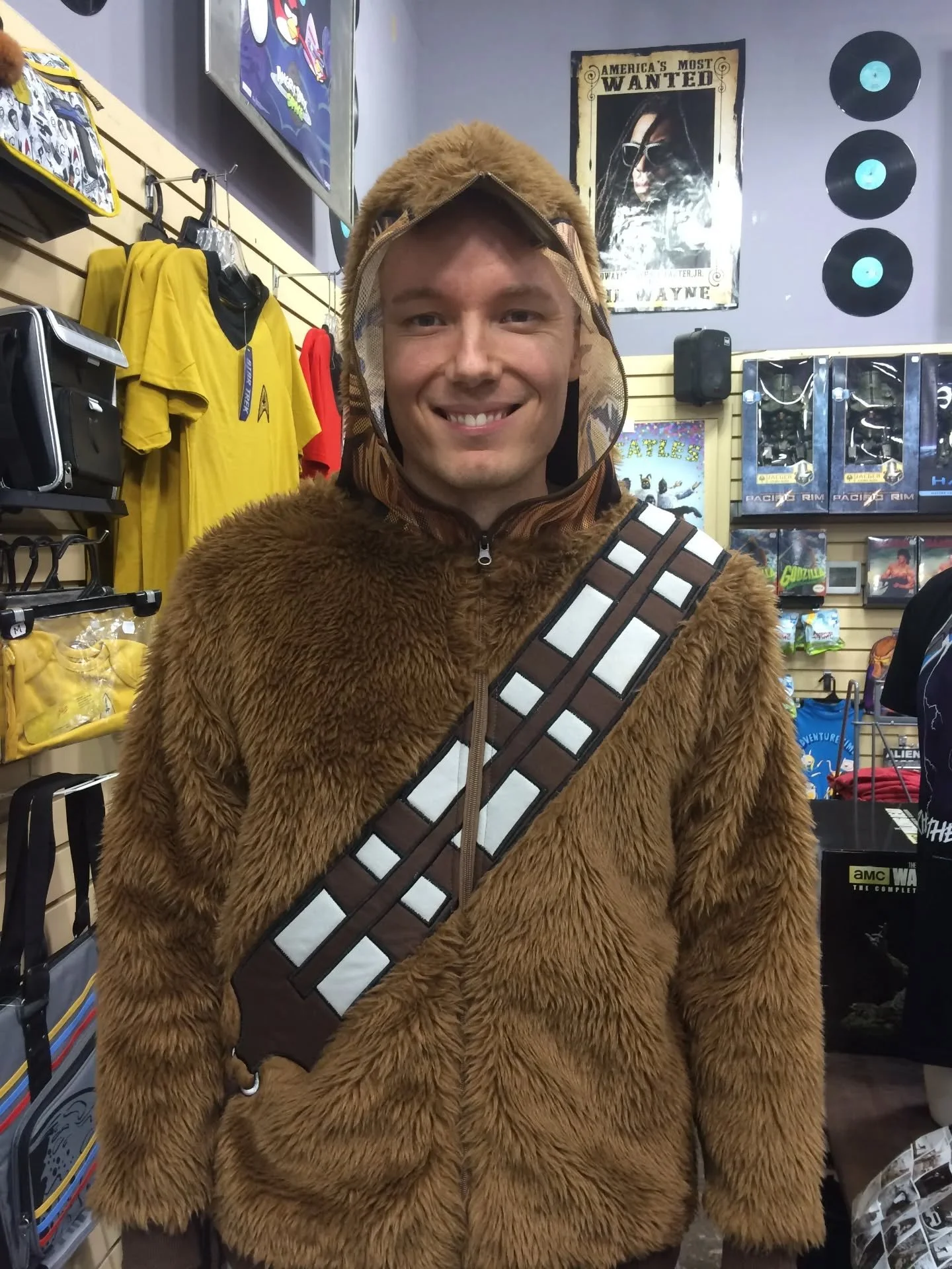 I'll jump on this 2016 trend I guess. 10 years ago I was younger and thinner, but still a nerd. It's also when I created the "Gerald Undone" persona.