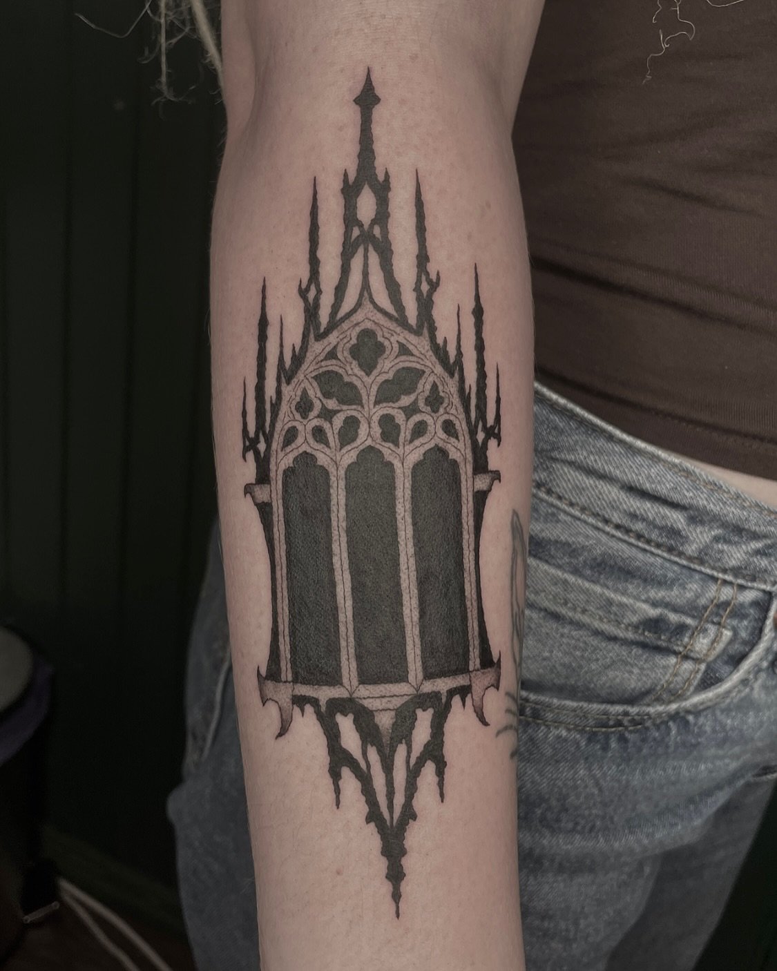 tehty mun flasheista🫡🖤

Kiitos paljon kun k&auml;vit❣️❣️

#cathedraltattoo #architecturetattoo #gothictattoo