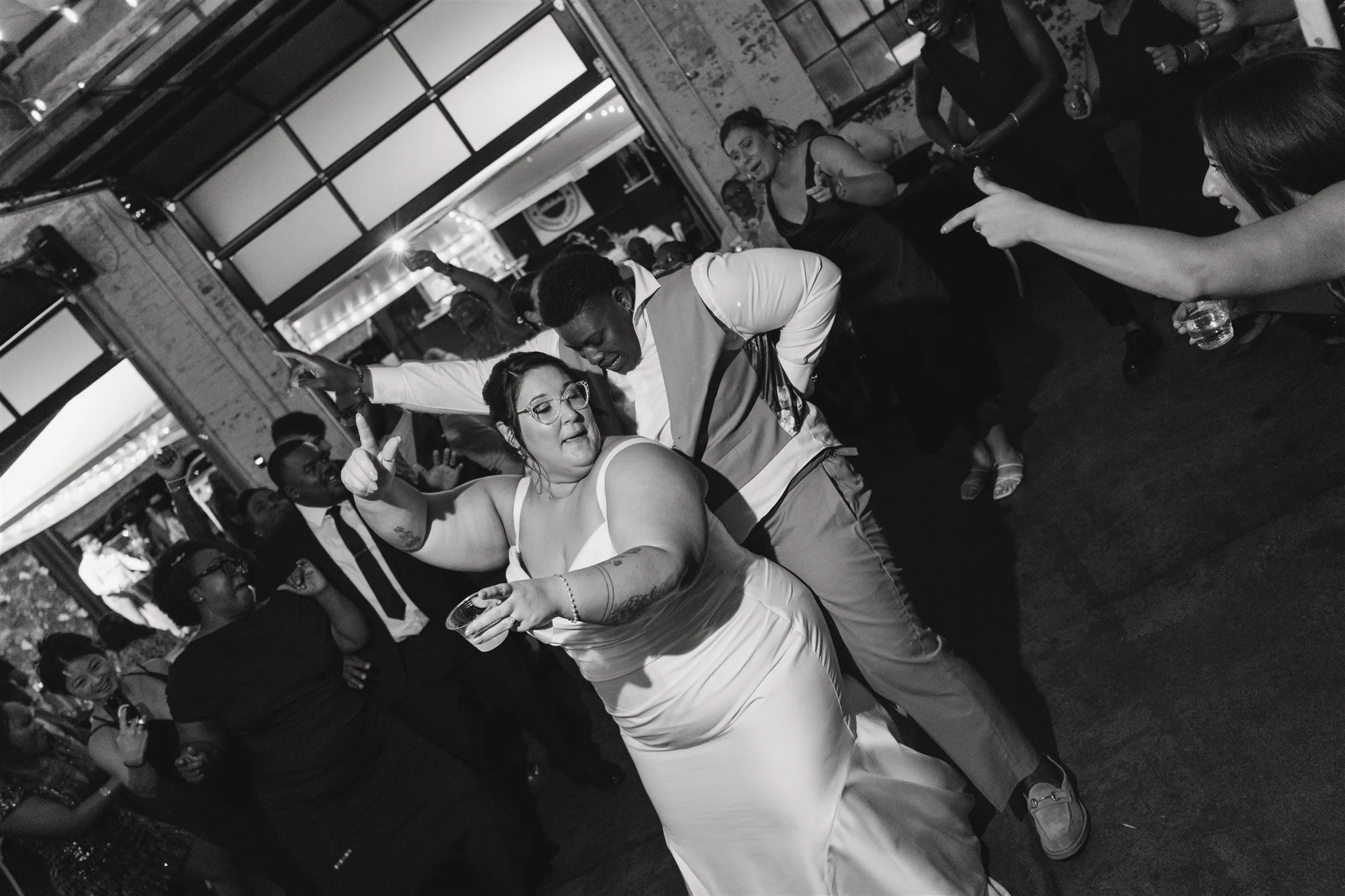 philadelphia-lgbtqia-industrial-wedding-bldg39-at-the-arsenal