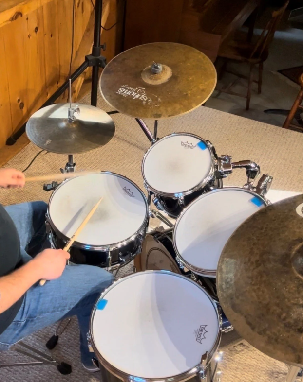 Drummer Christmas Gifts Under $25: Ideas for Beginners, Seniors &amp; Modern Drummers